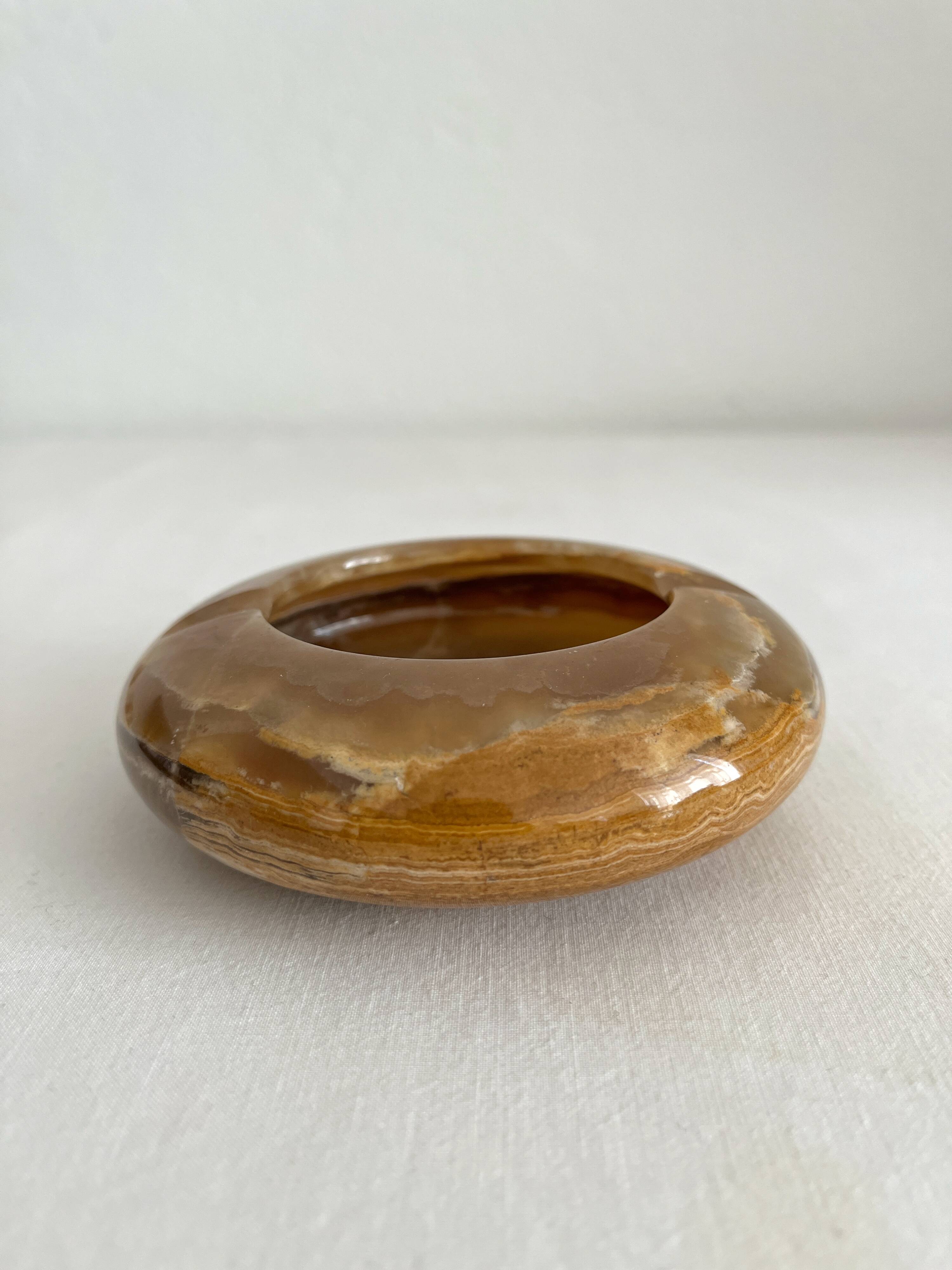 Vintage round alabaster or onyx ashtray