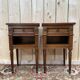 Paire de tables de chevets de style Louis XVI en merisier