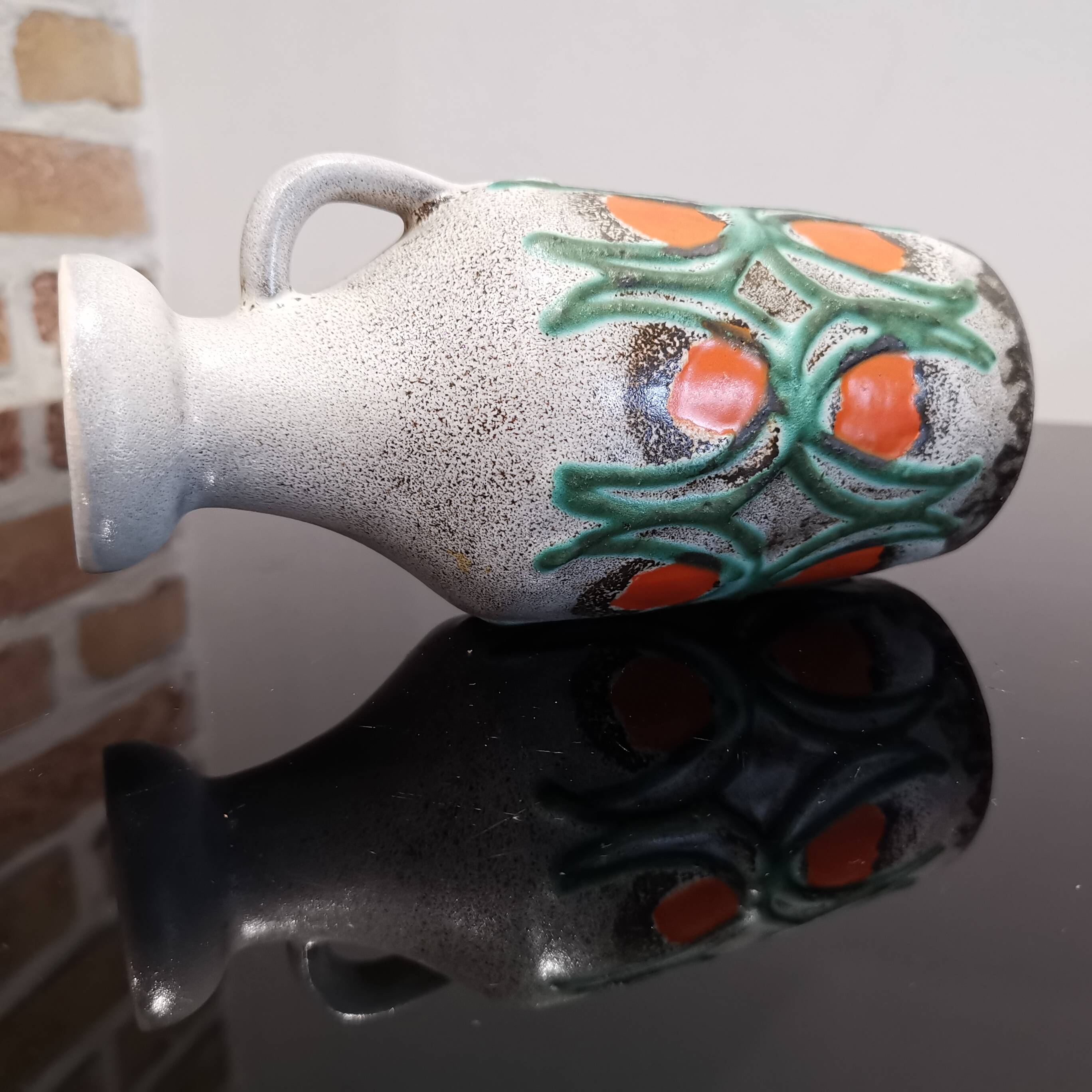 Old designer vase from the 70s by Strehla keramik CDR 1302 Germany