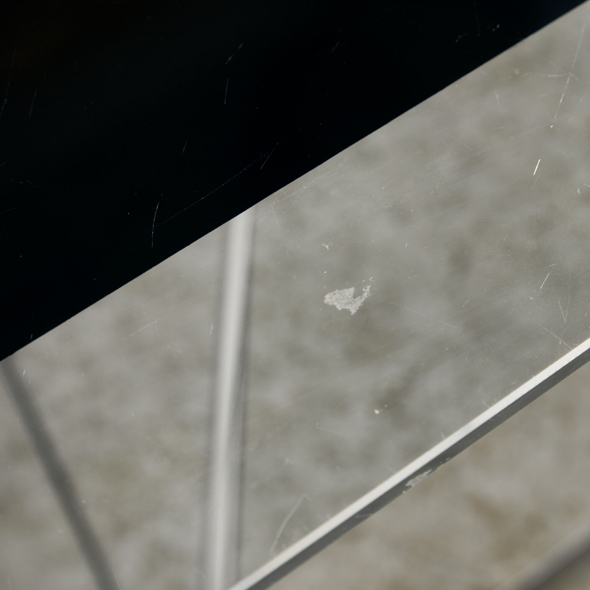 Table à manger en verre et acier par Max Sauze