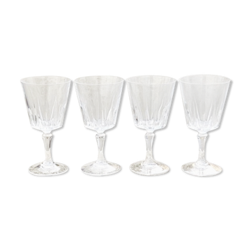 Les verres à pied en cristal d’arques