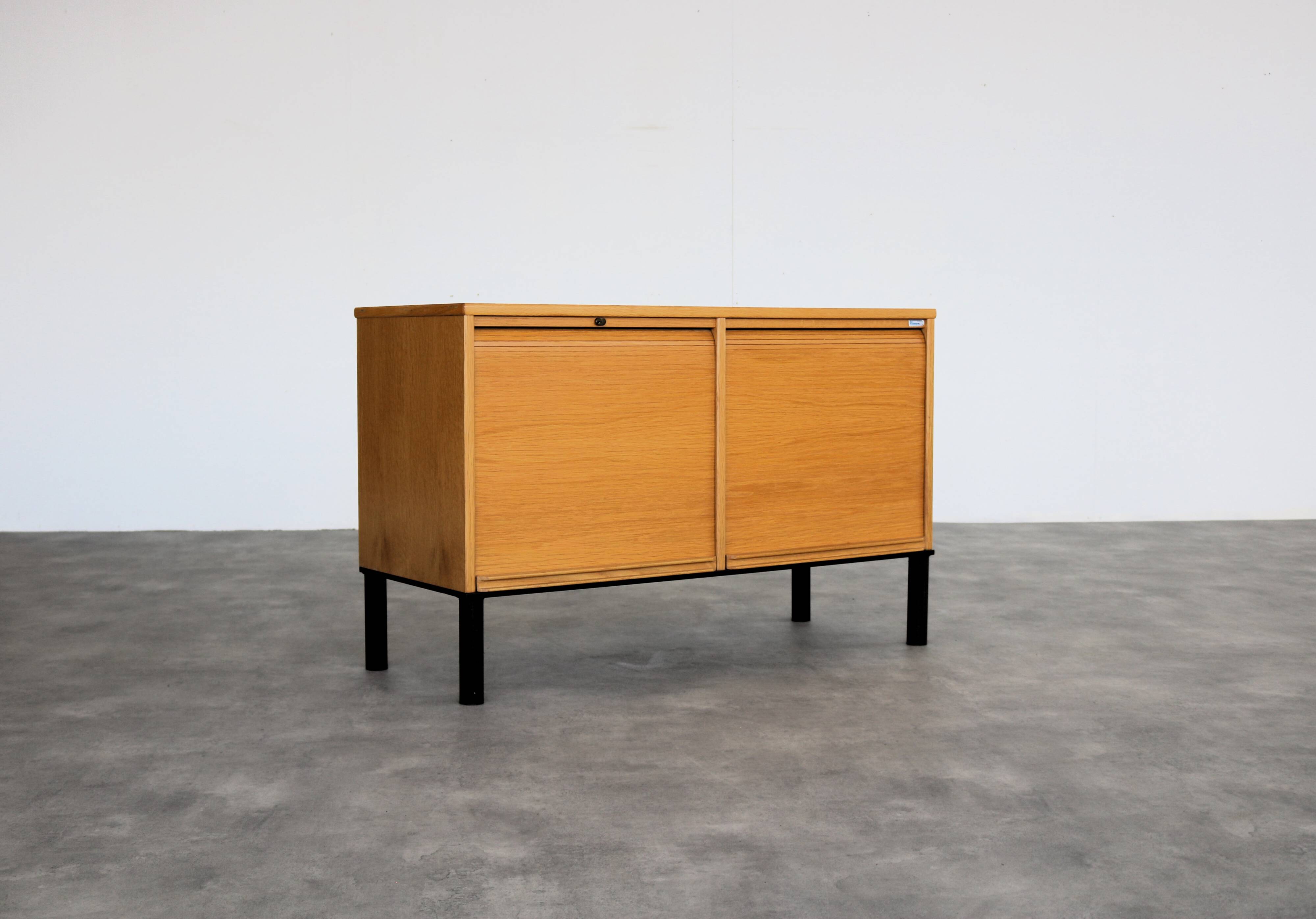 vintage sideboard | filing cabinet | 70's | Kinnarps