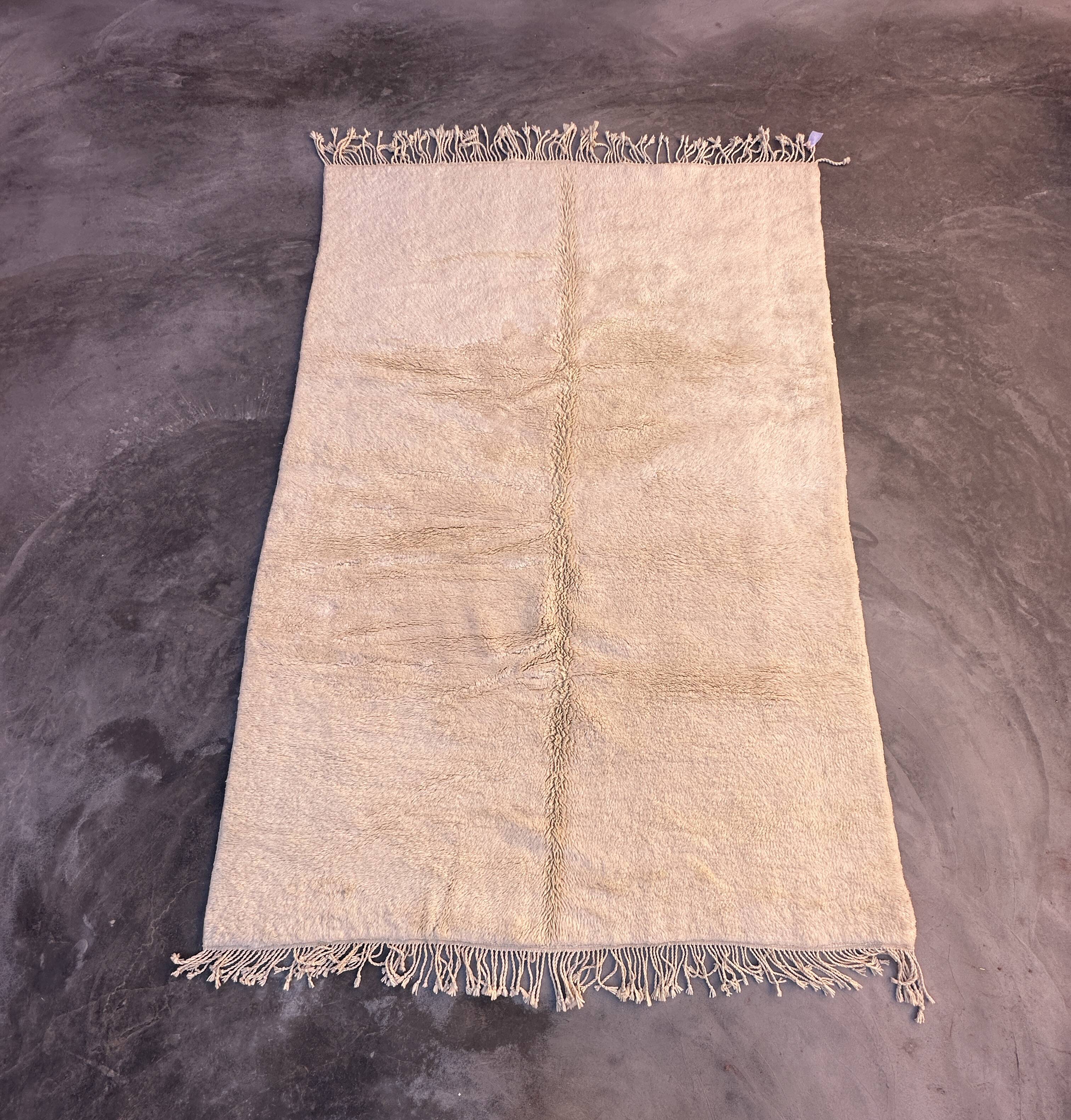 Beni M'Rirt Moroccan Rug - 205 x 303 cm