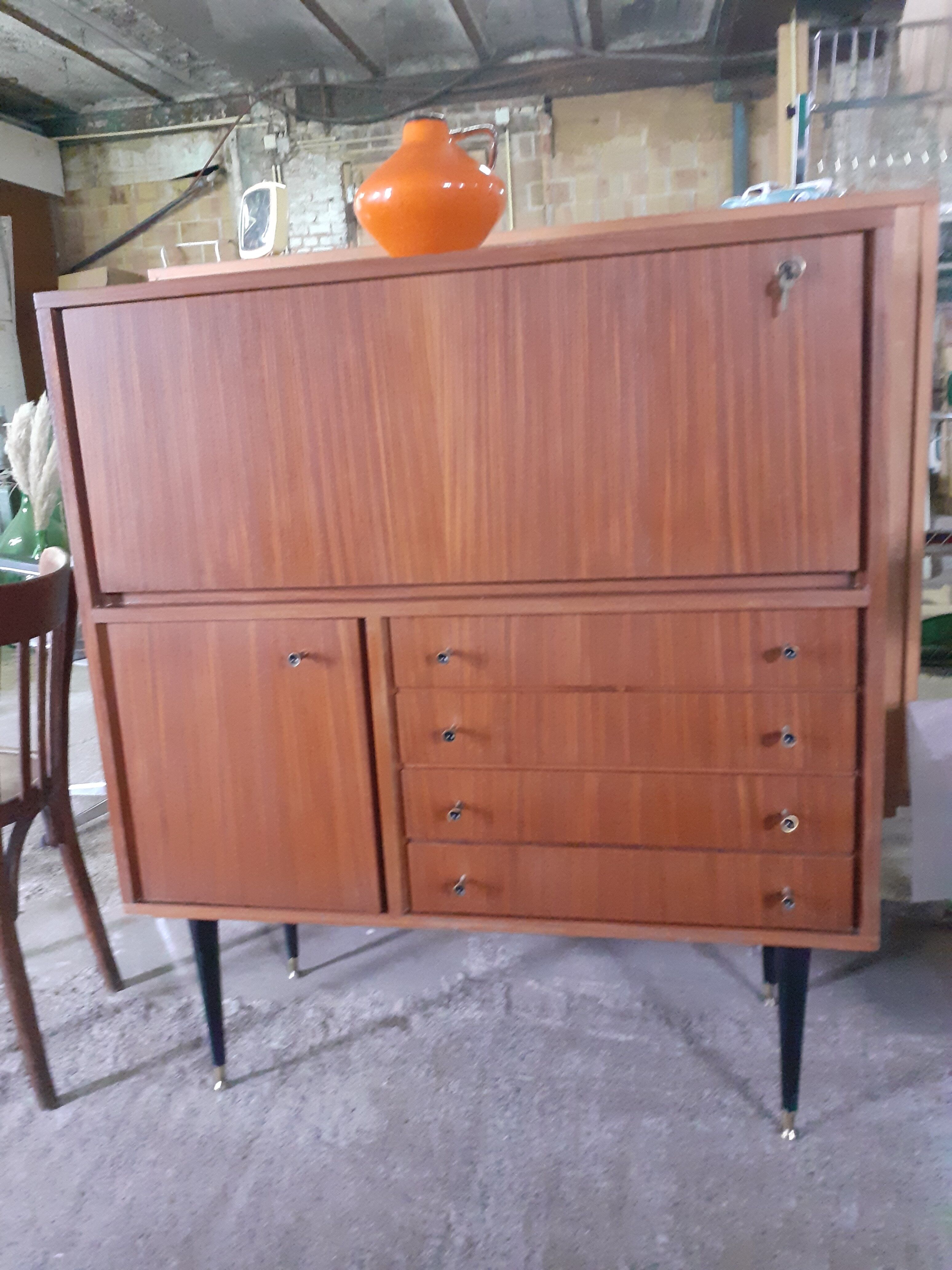 Meuble secrétaire