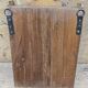 Ancienne vitrine murale tribale en teck birman
