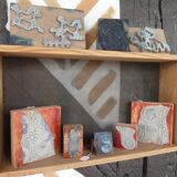 Sieve wall shelf