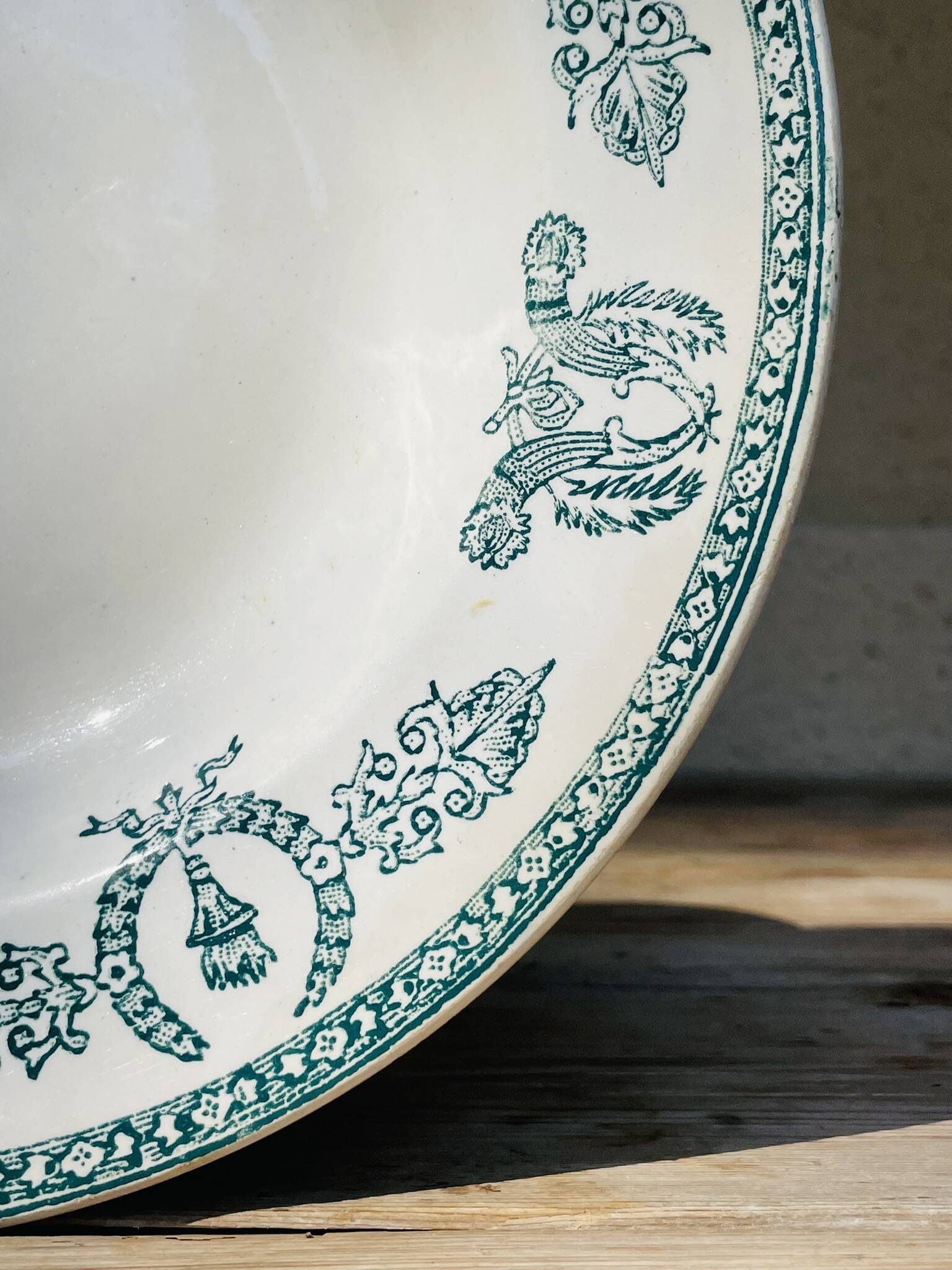 Flat ironstone plate from Givors