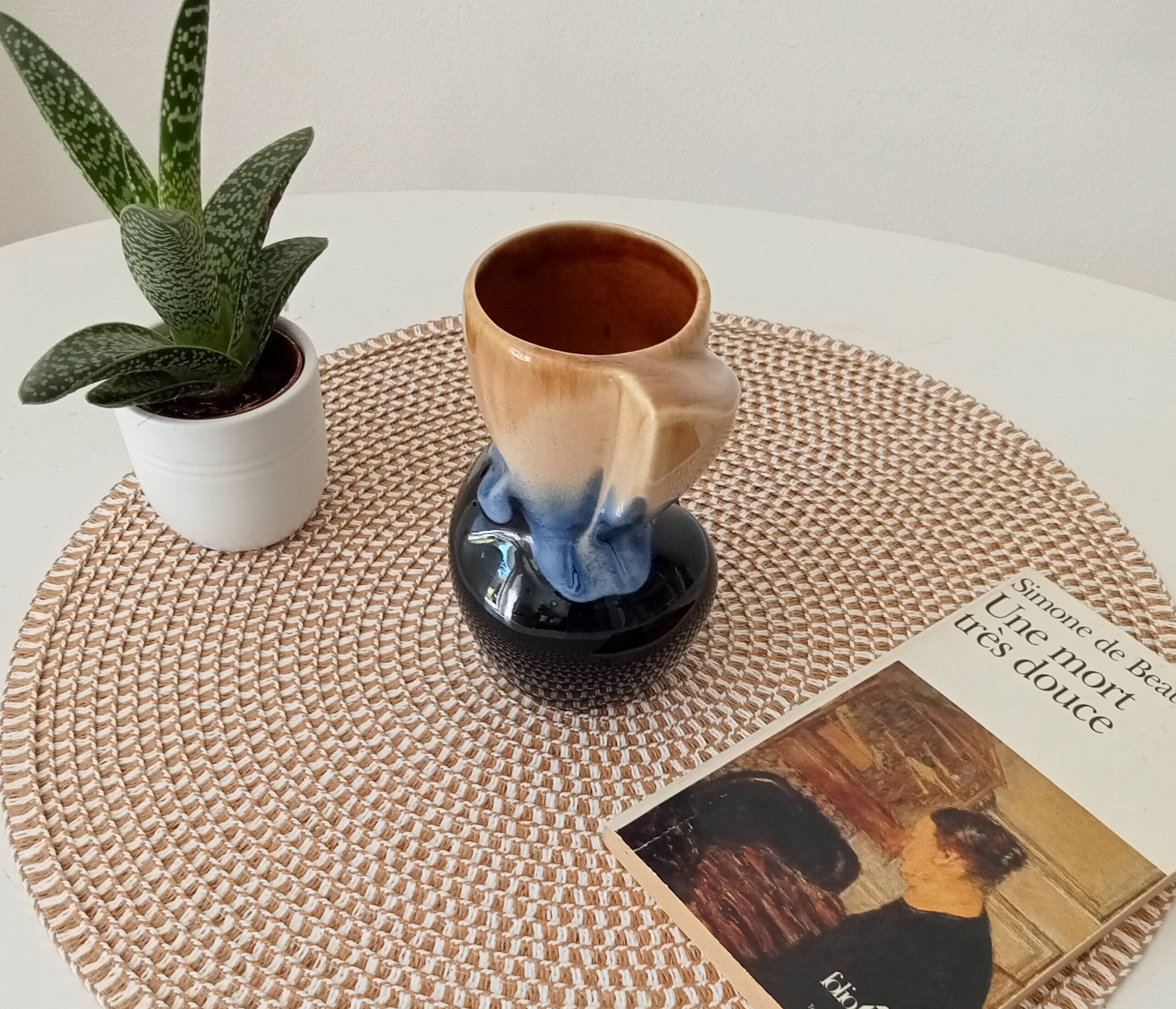 Vintage twist vase in Vallauris style