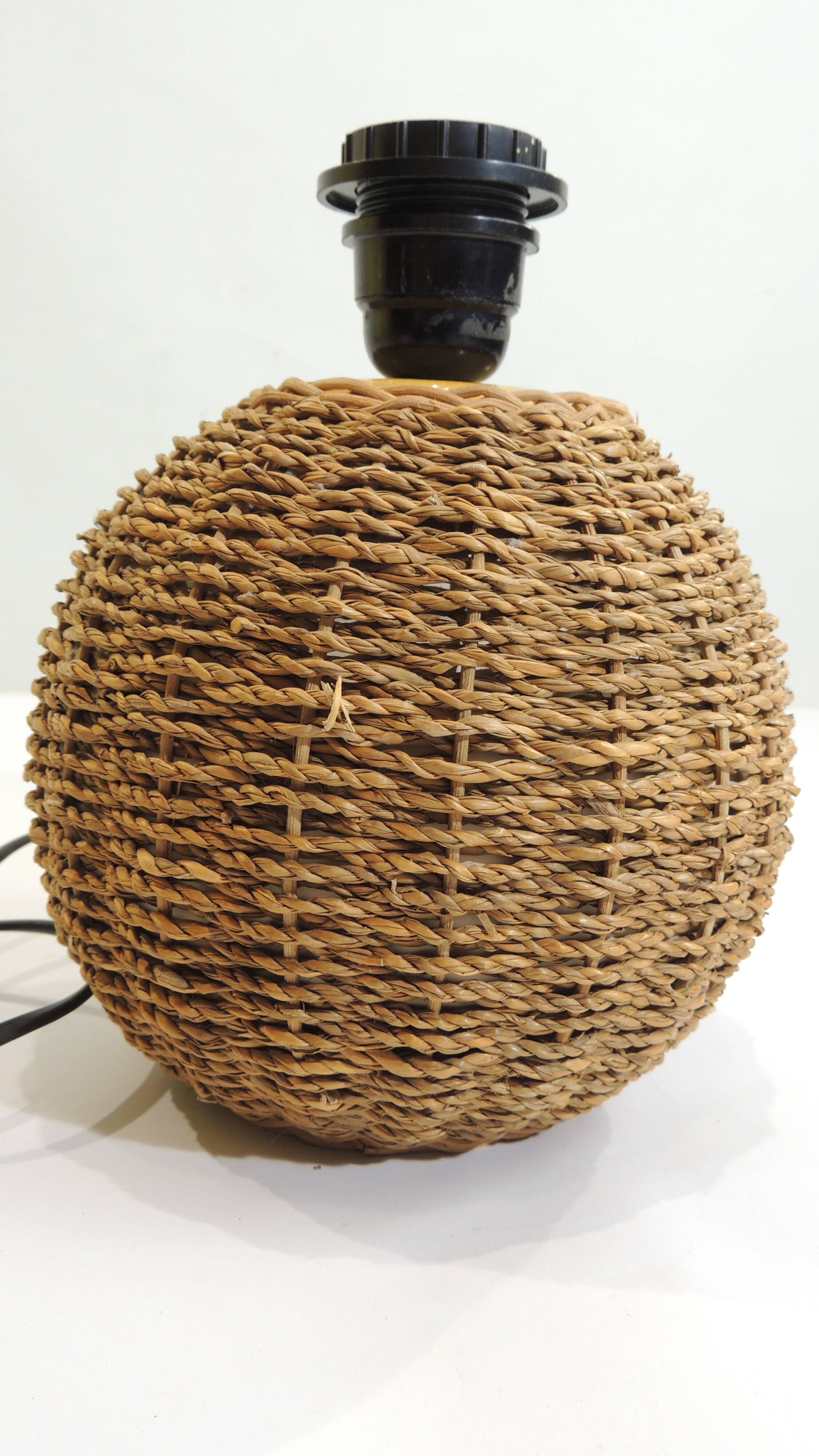 Vintage wicker and ceramic lamp – 1970s – Natural bohemian lamp