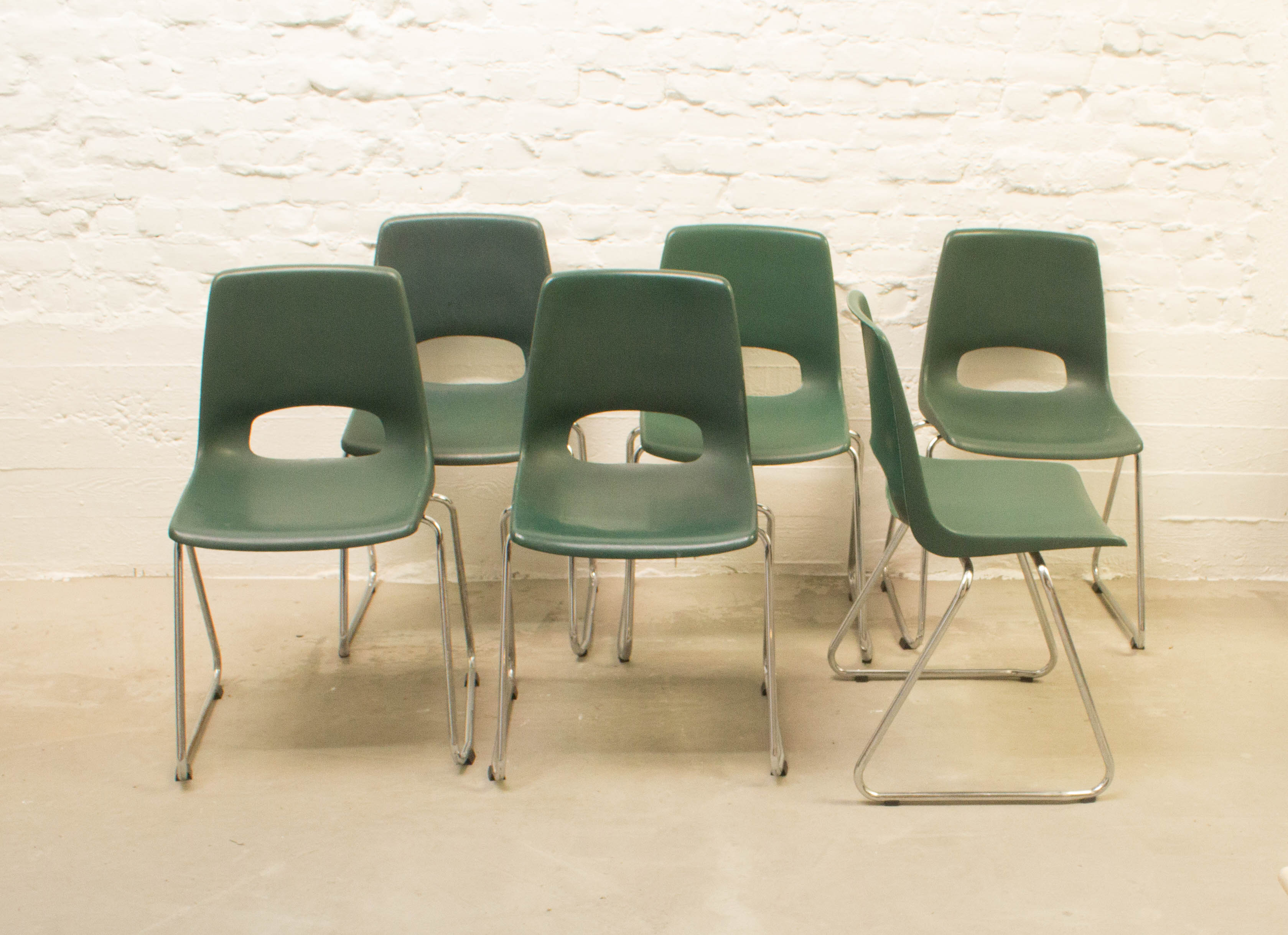 6 vintage chairs by Marko Ca 1970