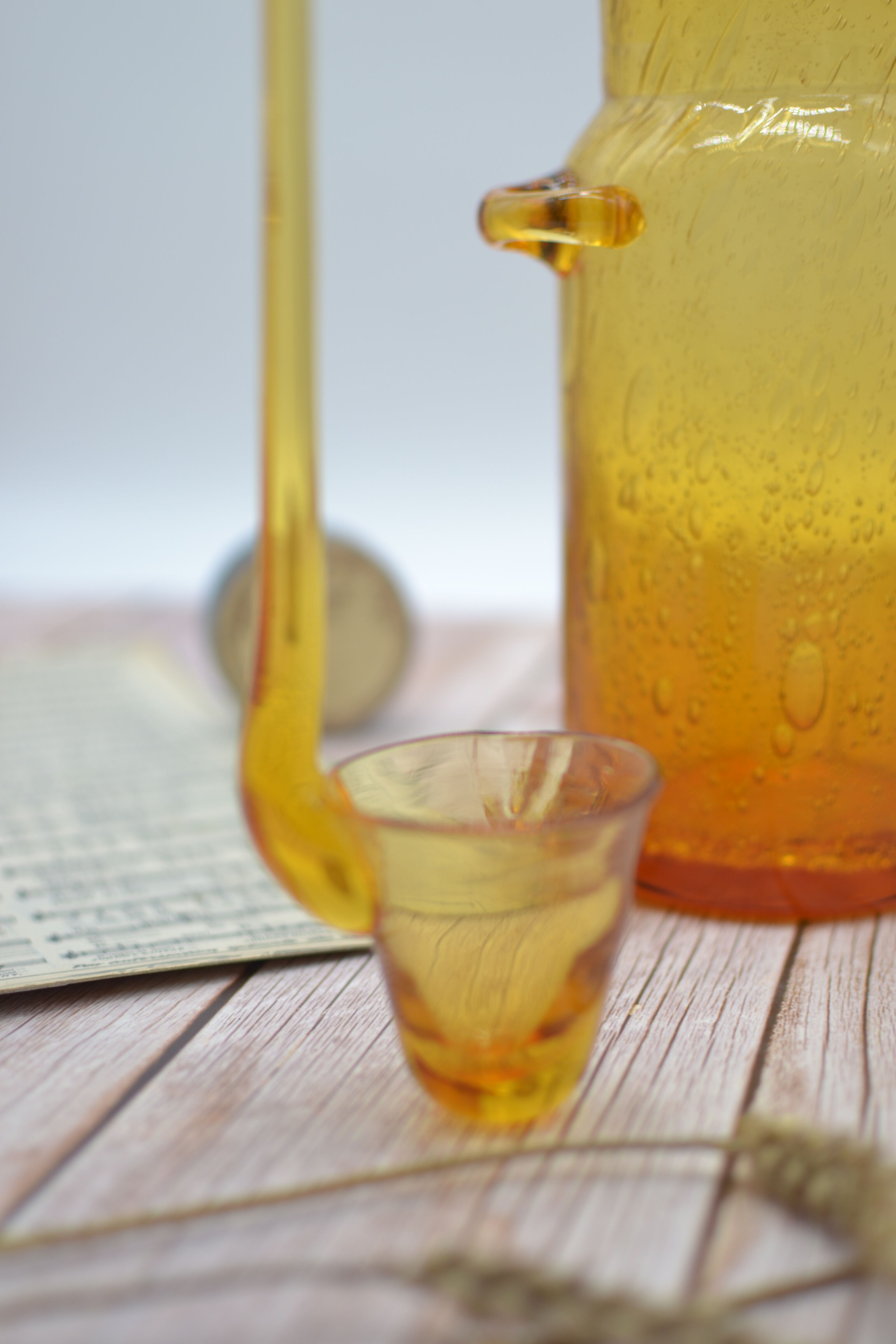 Champagne decanter/Champagne soup in blown glass