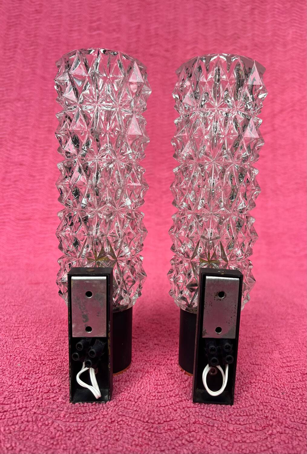 PAIR OF ARLUS WALL LIGHTS 1960-70 BLACK AND GOLD METAL SUPPORTS WITH DIFFUSERS
