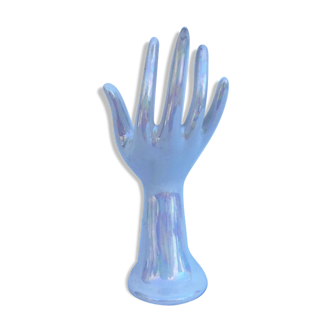 Pearly white hand