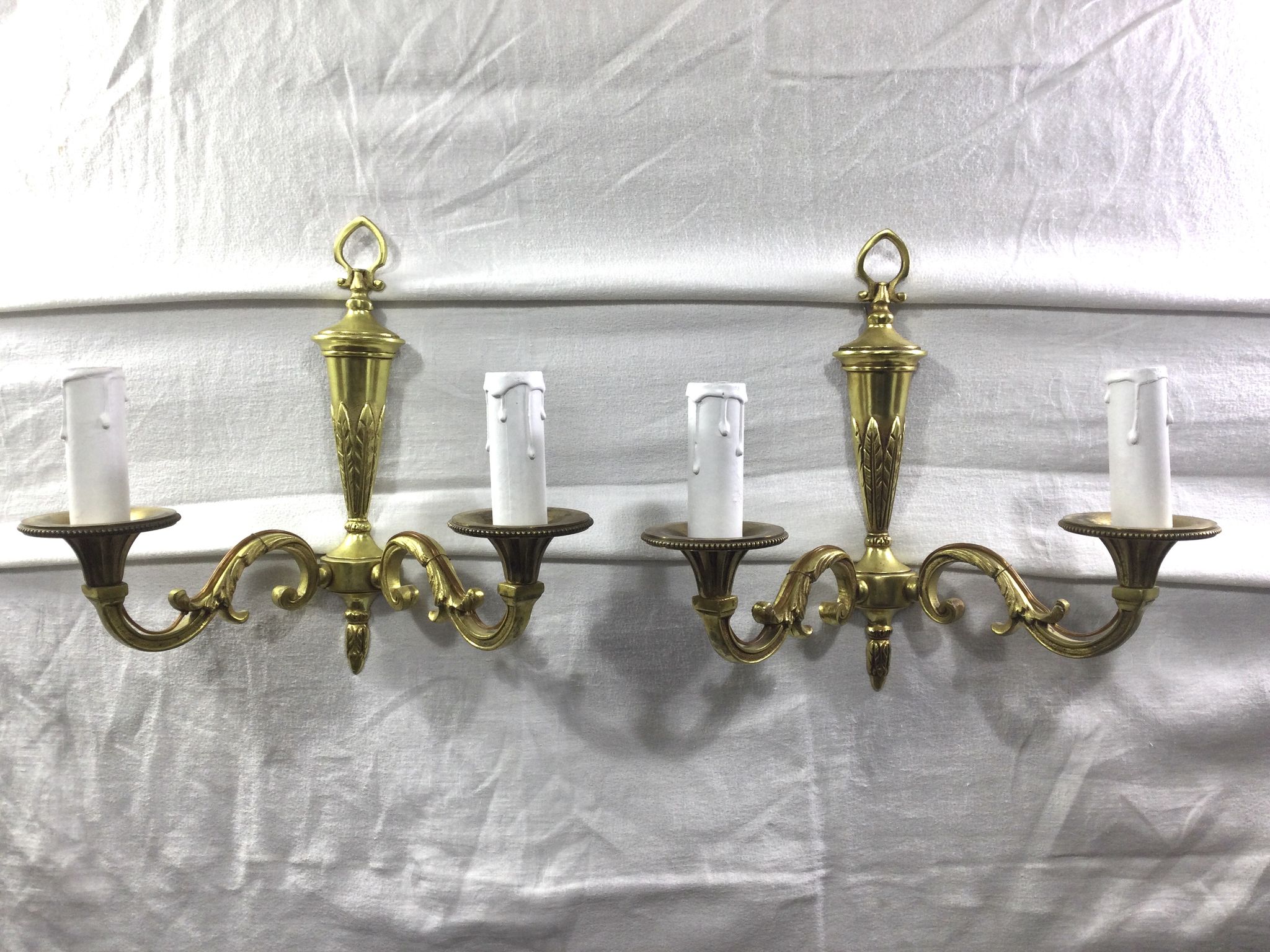 Pair of bronze wall lamps 2 lights