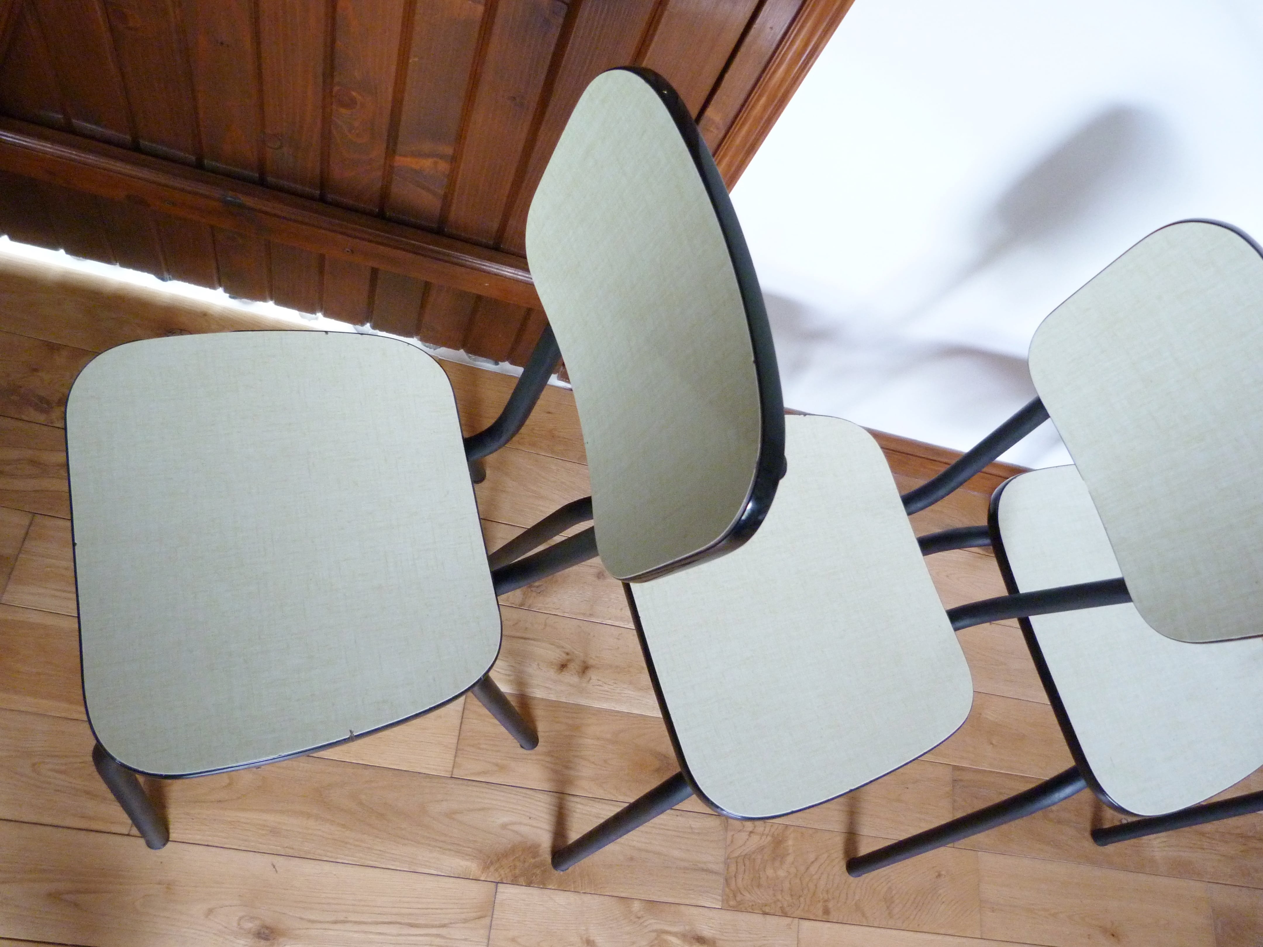 Suite de 4 chaises, années 60/70