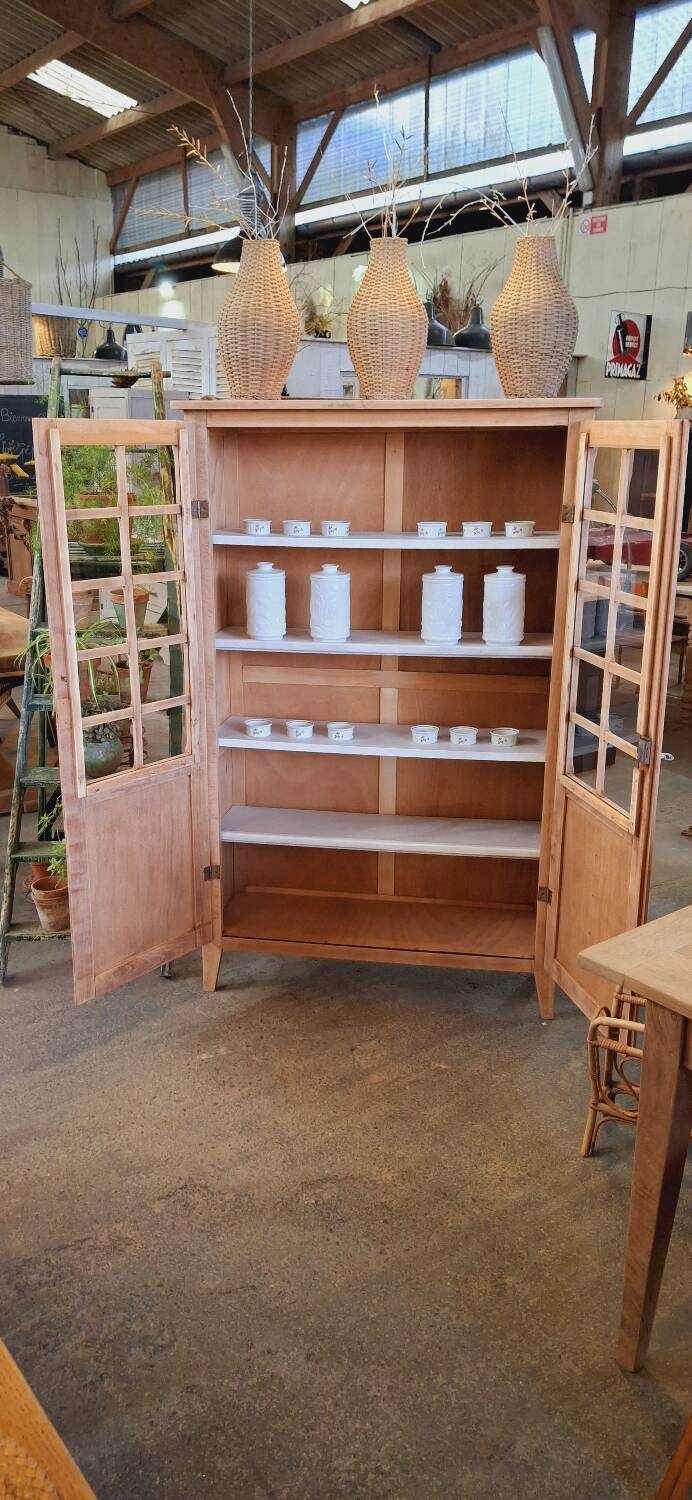 Old display case