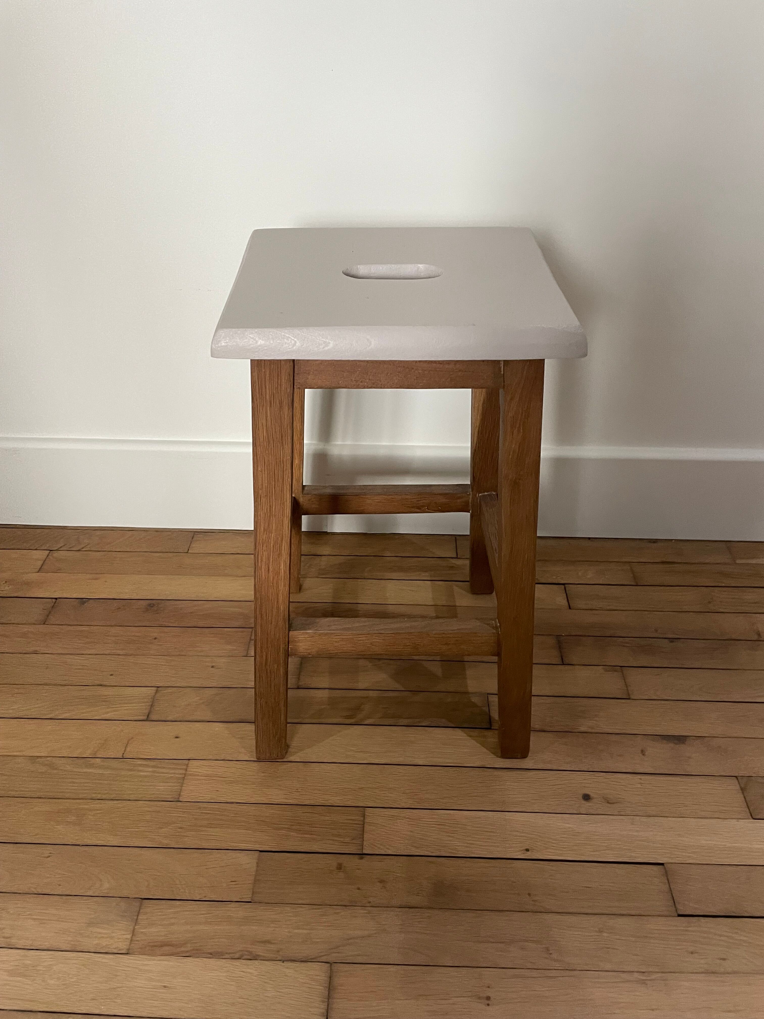 Vintage oak stool 260351