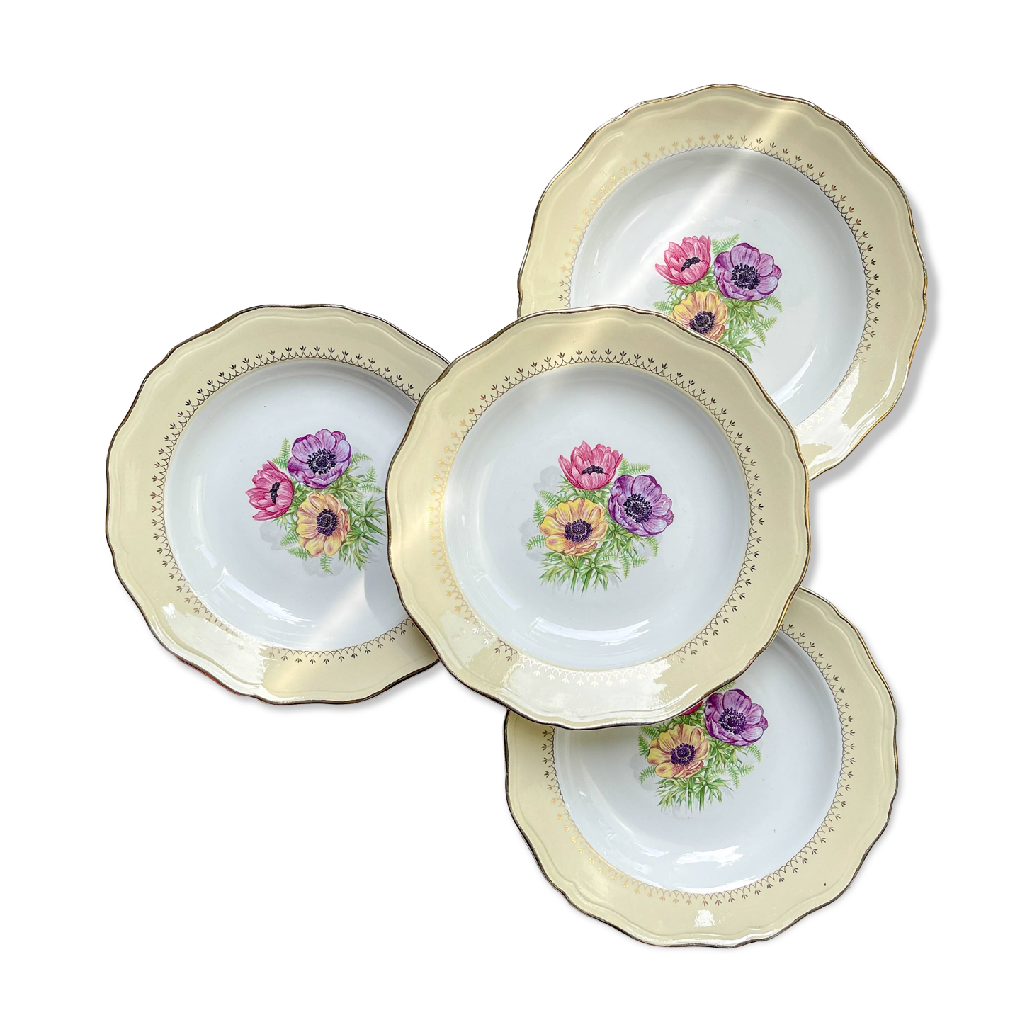 4 vintage porcelain soup plates with white and golden yellow floral pattern L'Amandinoise "Coopélia"