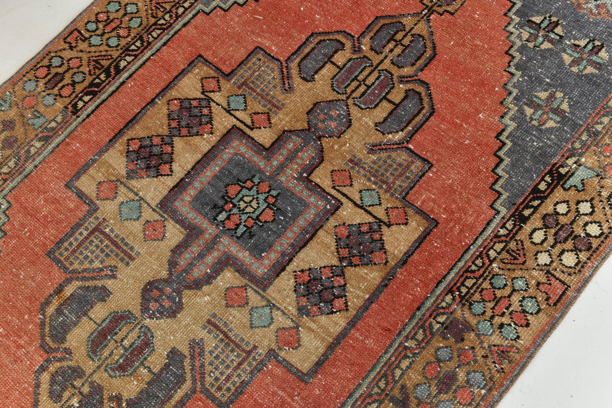 57s Antique Handmade Turkish Rug, 109x193Cm