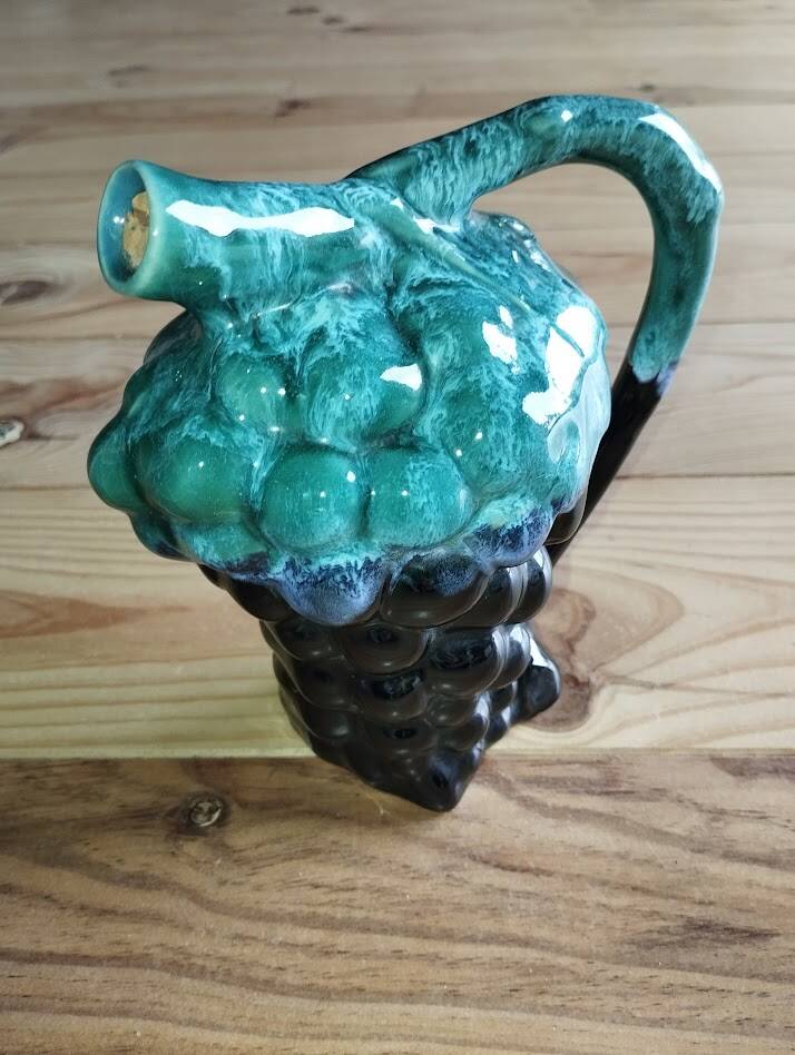 Vintage Vallauris jug in ceramic barbotine with grape decoration – 1950s