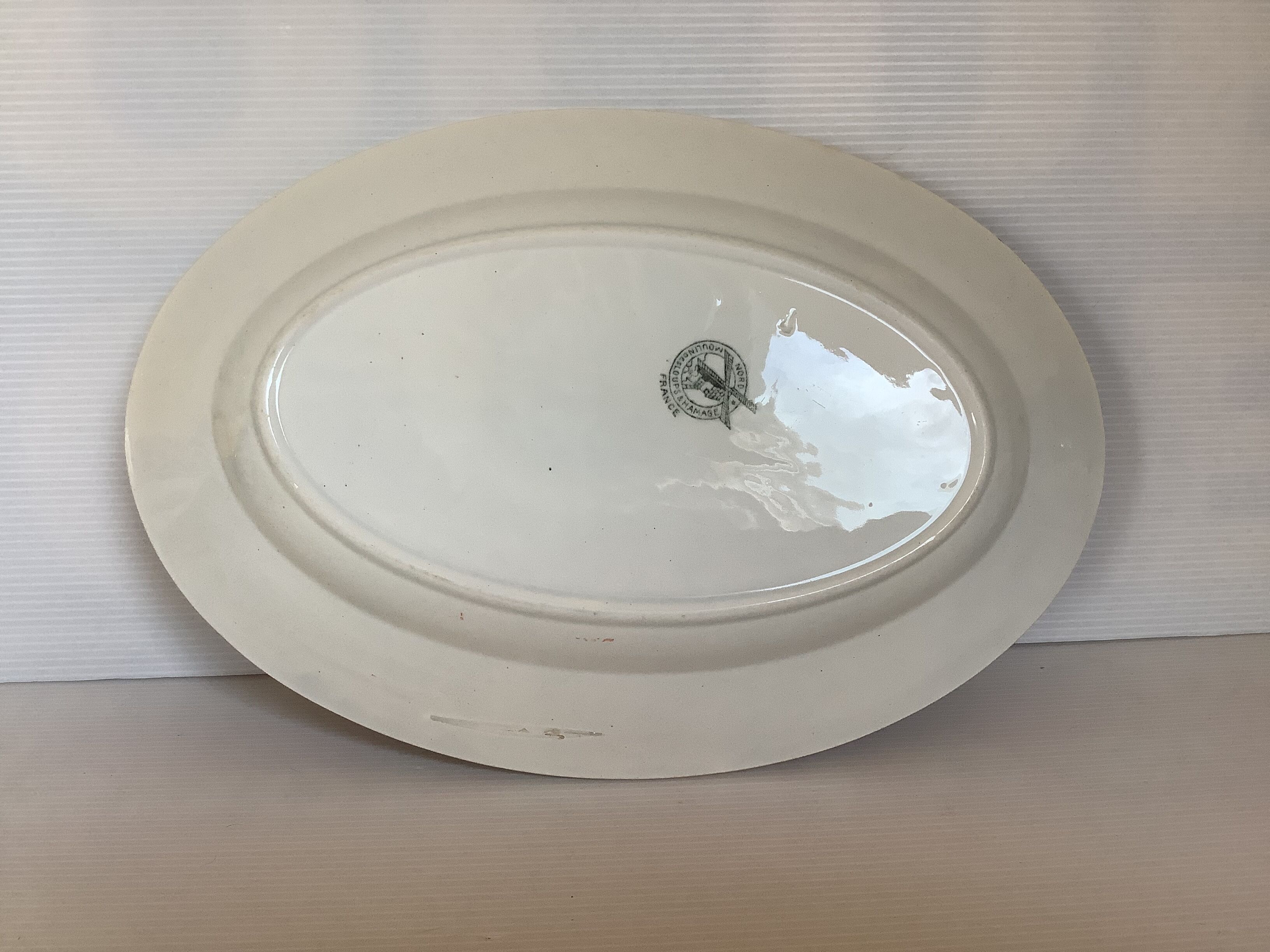 Orange flower earthenware dish from Moulin des Loups Hamage