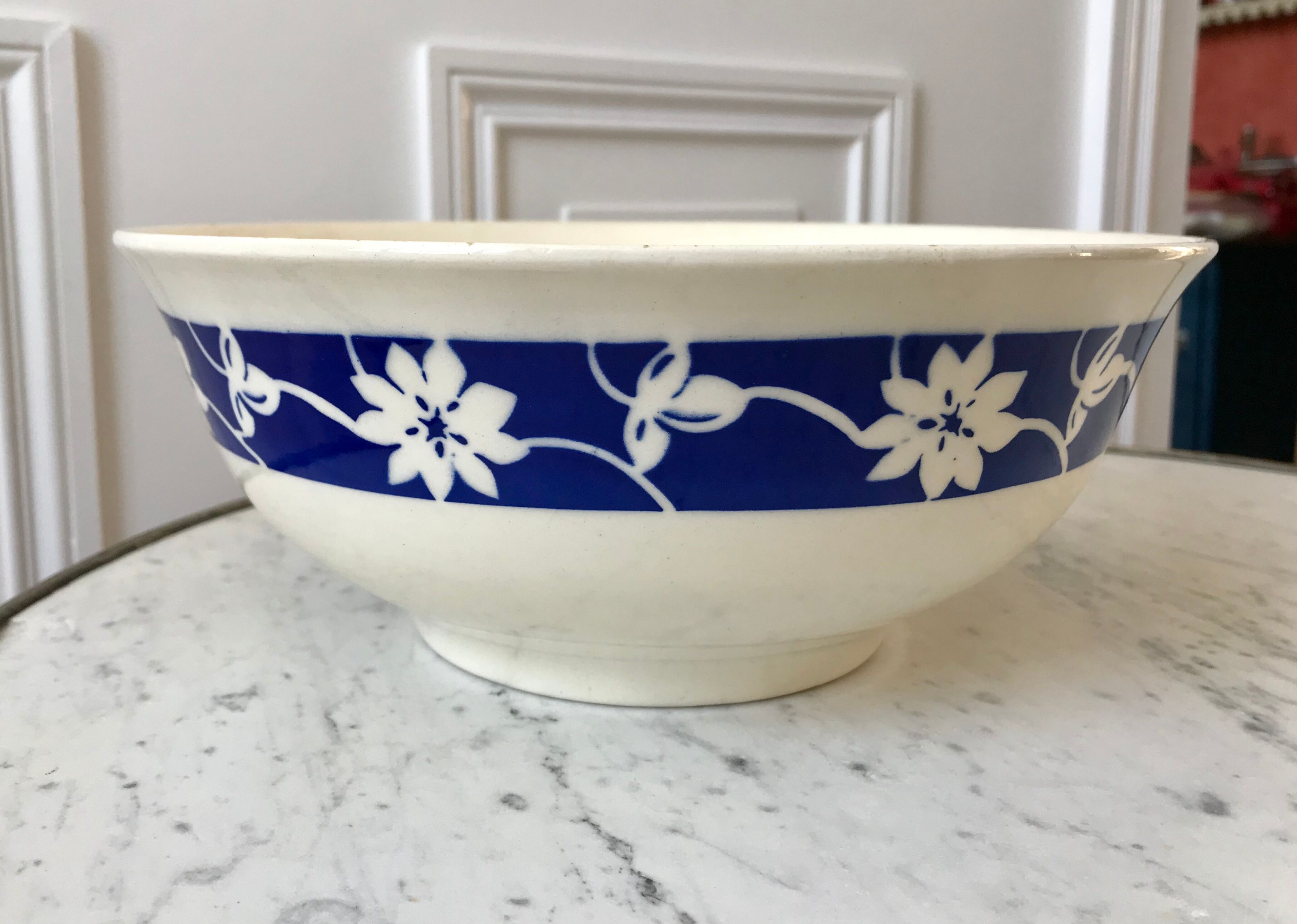Salad bowl Badonviller blue klein 30s