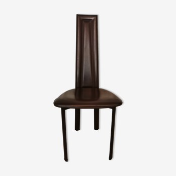 Chaises en cuir structure acier