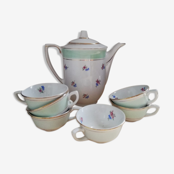Lot of a teapot and 6 cups
