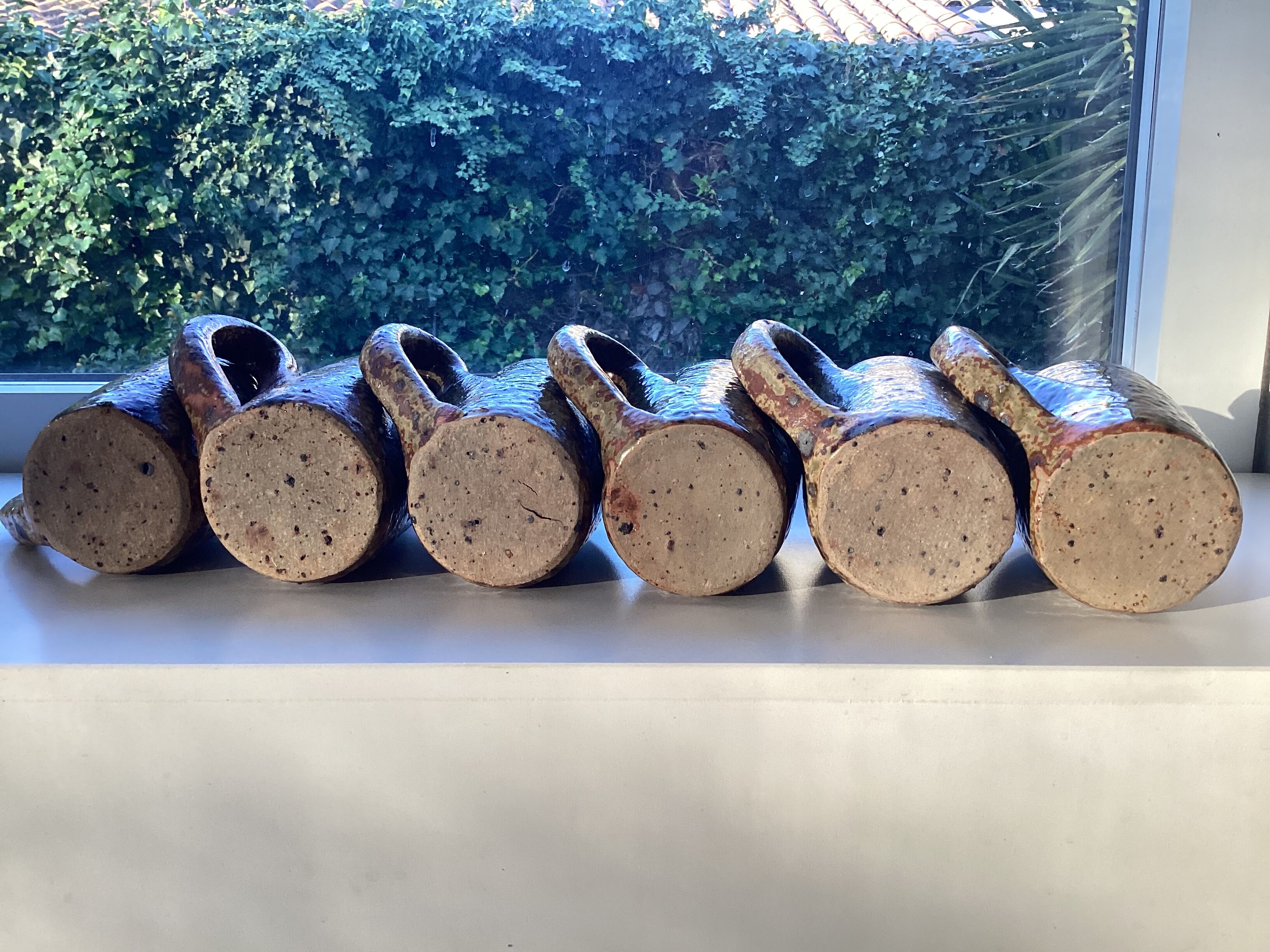 Set of 6 mugs in pyrite sandstone