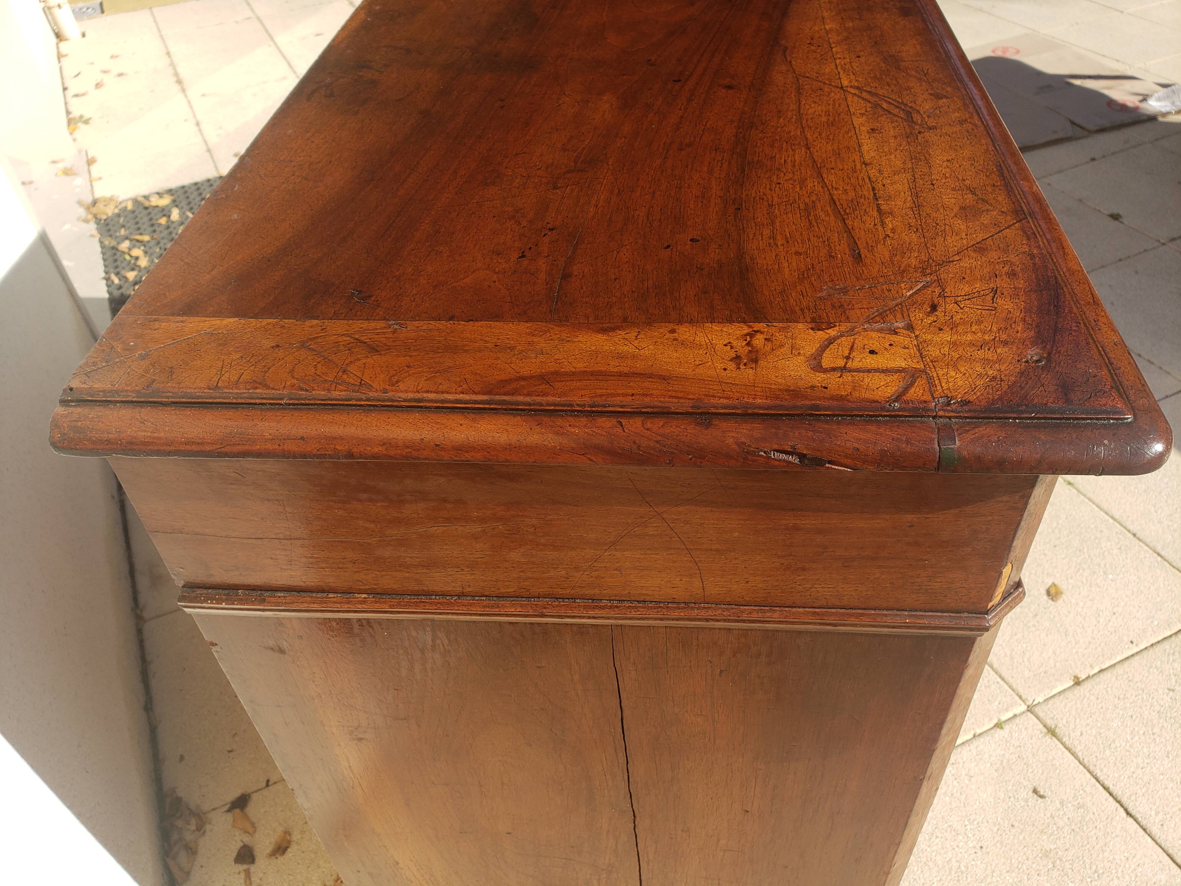 Antique Louis Philippe walnut chest of drawers