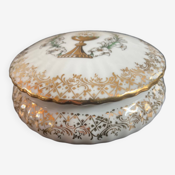 Very pretty Limoges porcelain candy box
