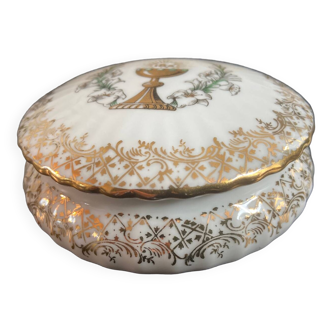 Very pretty Limoges porcelain candy box