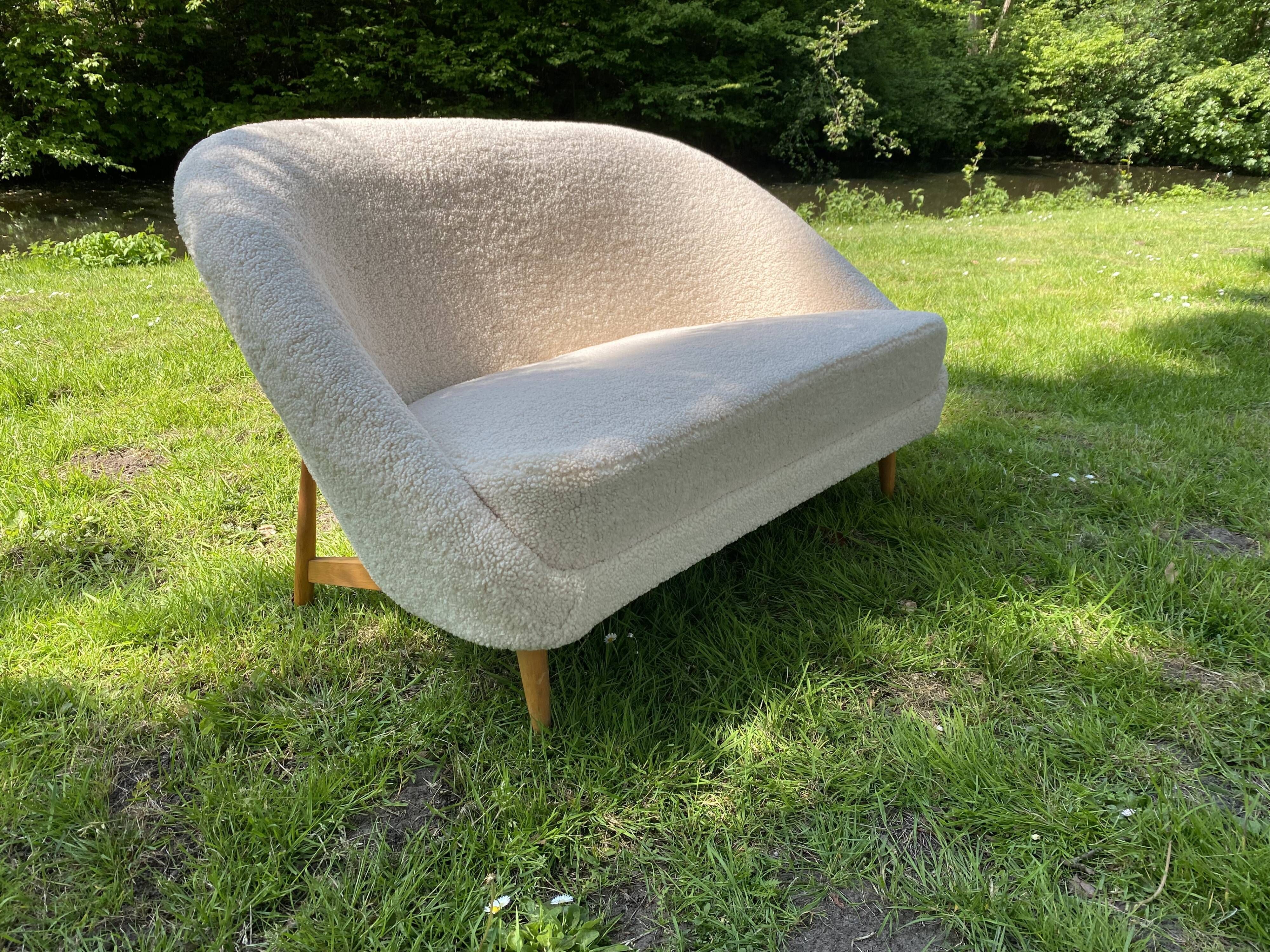 Canapé vintage bouclé 115 par Theo Ruth pour Artifort, années 1950