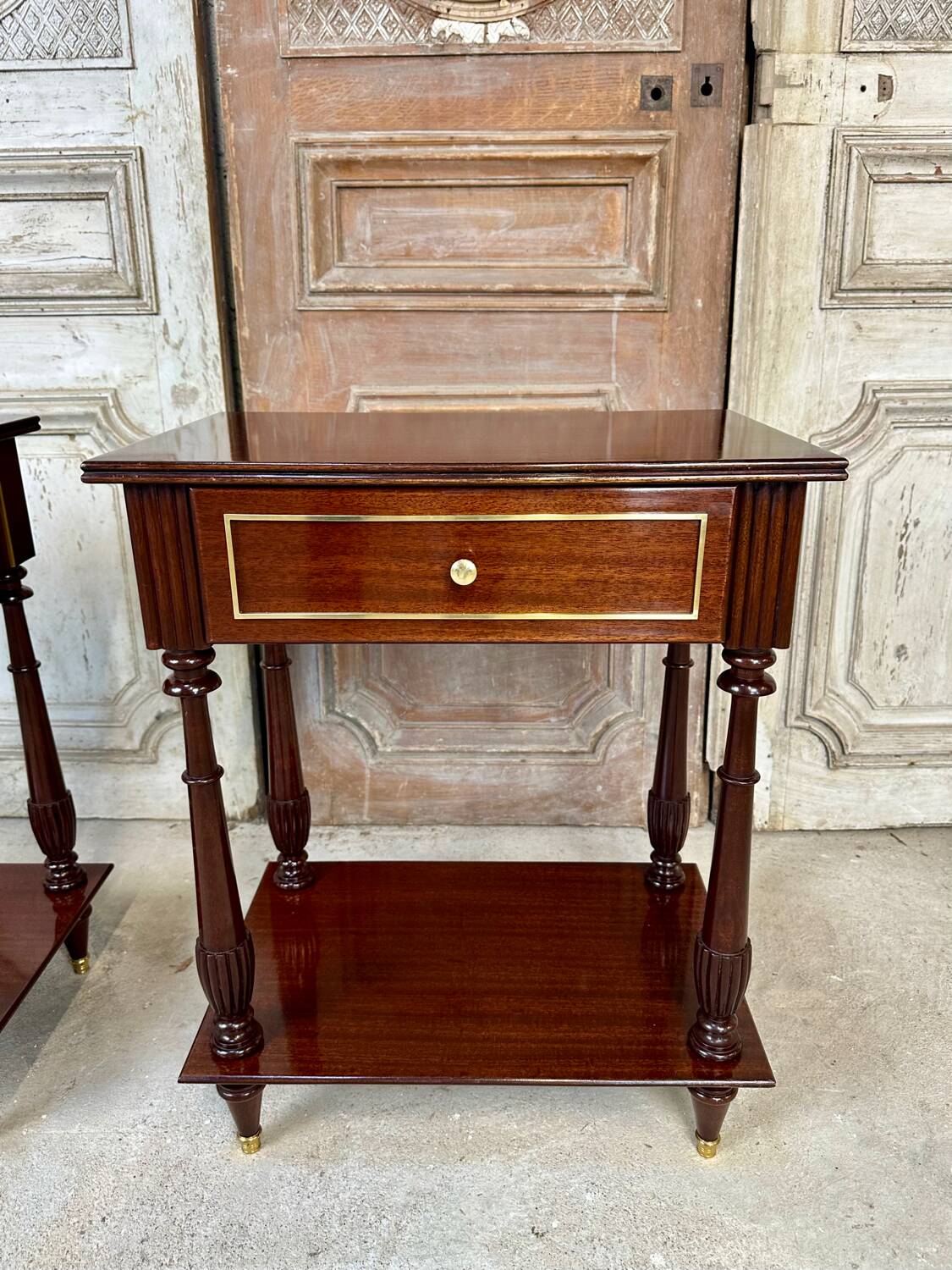 Paire de chevets vintage en acajou 20e siècle