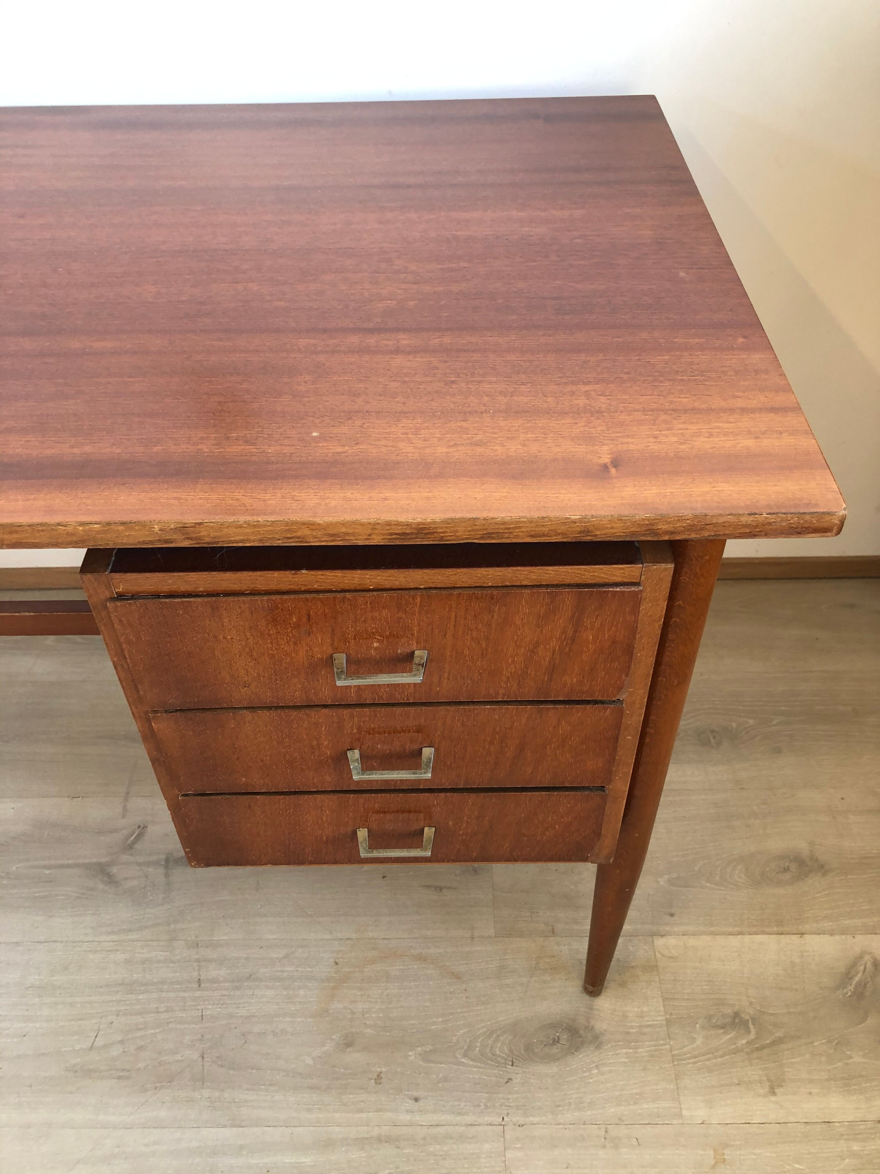 Desk with pencil feet from 1963