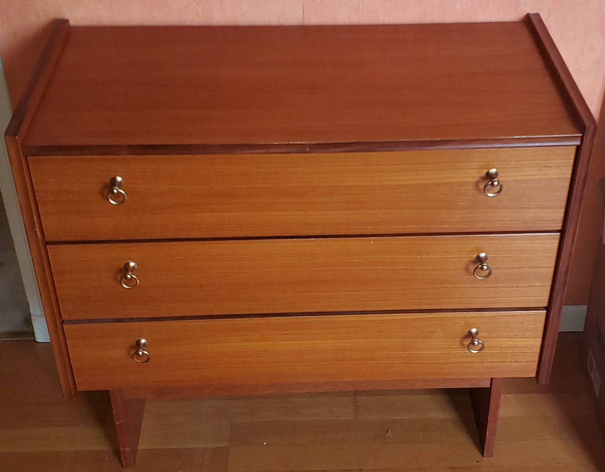 Vintage 3 drawer chest of drawers 1970