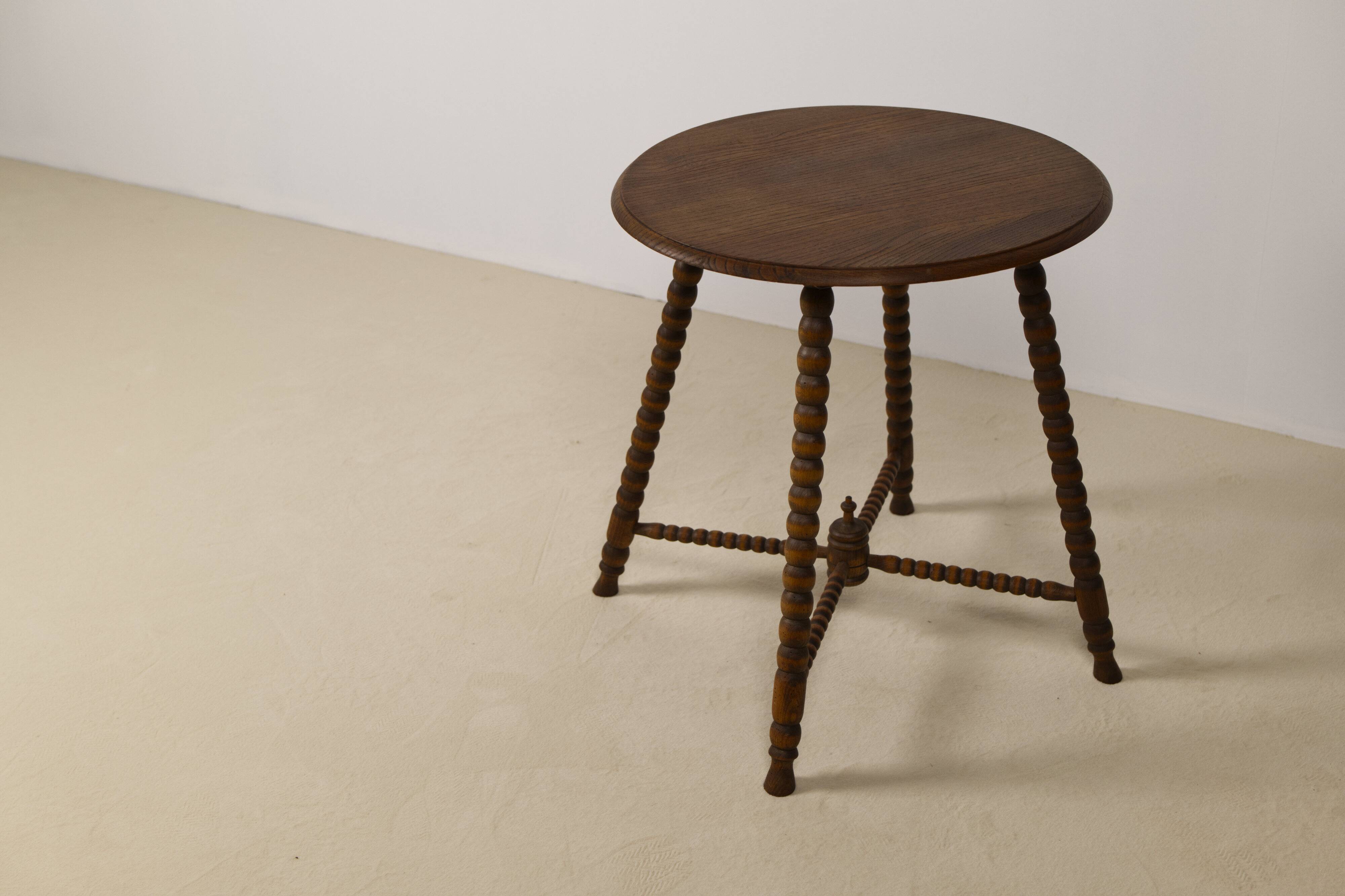Vintage round Bobbin side table