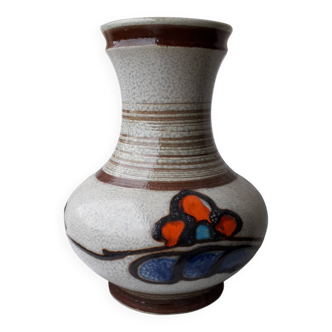 Ceramic vase 70
