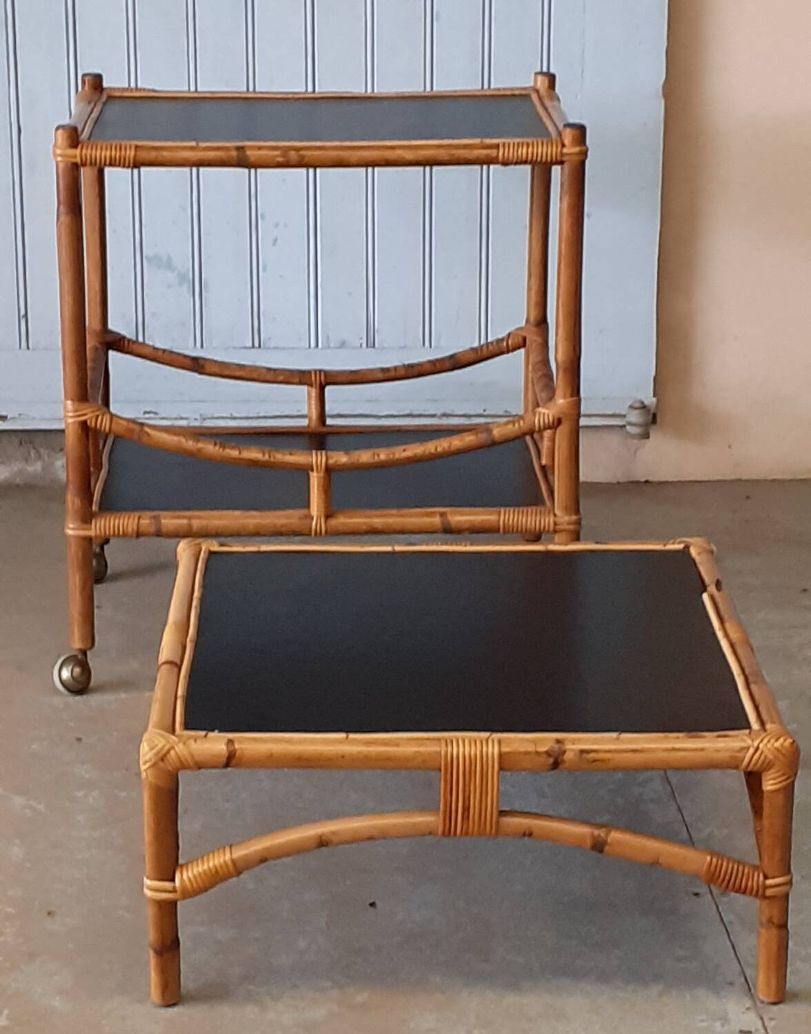 Bamboo rolling table.
