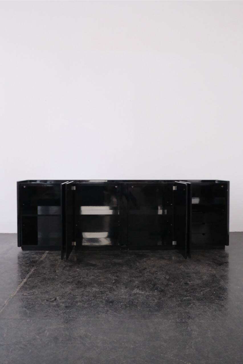 Postmodern buffet