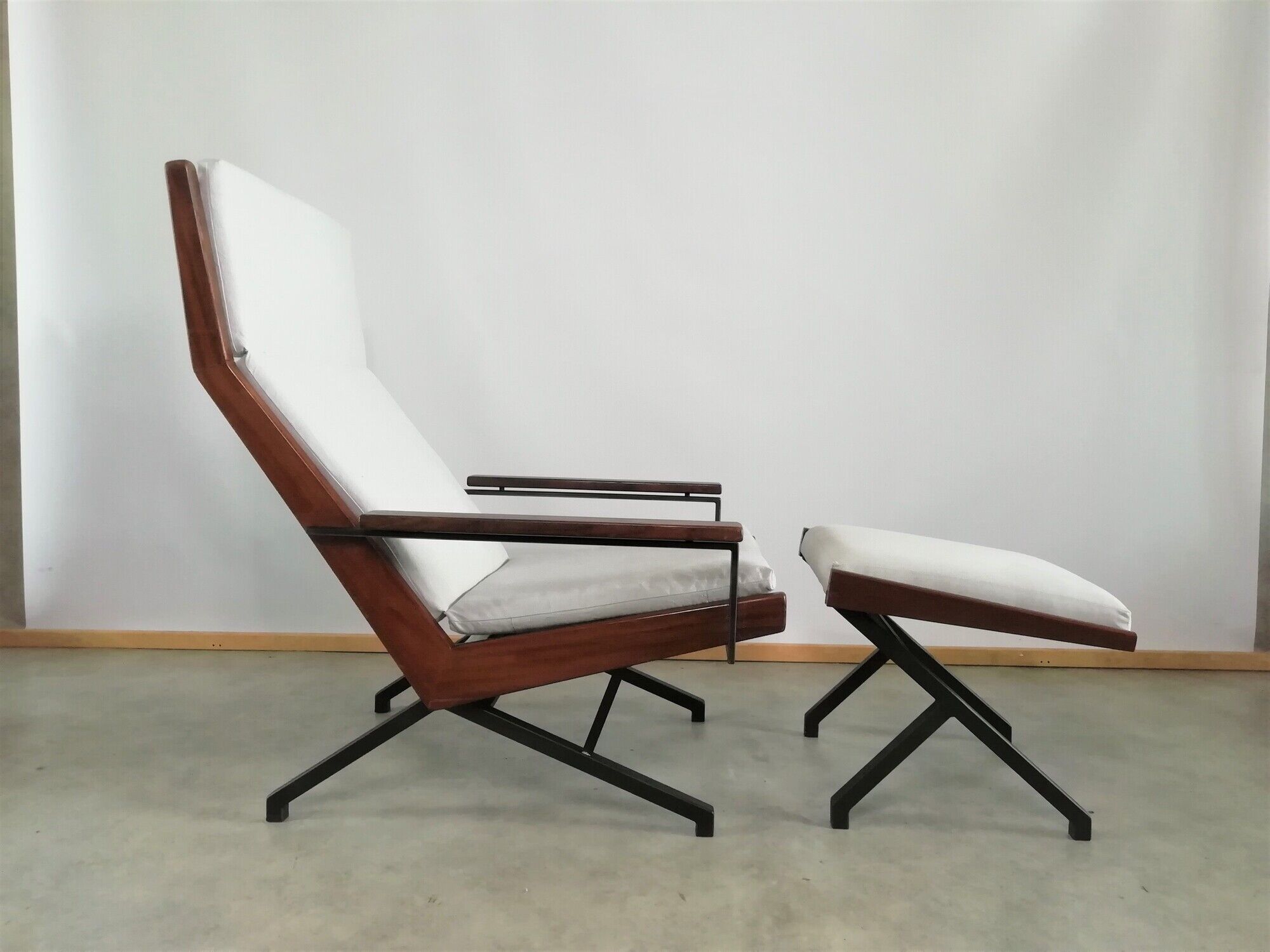 "Lotus" armchair by Rob Parry  for Gelderland, 1950