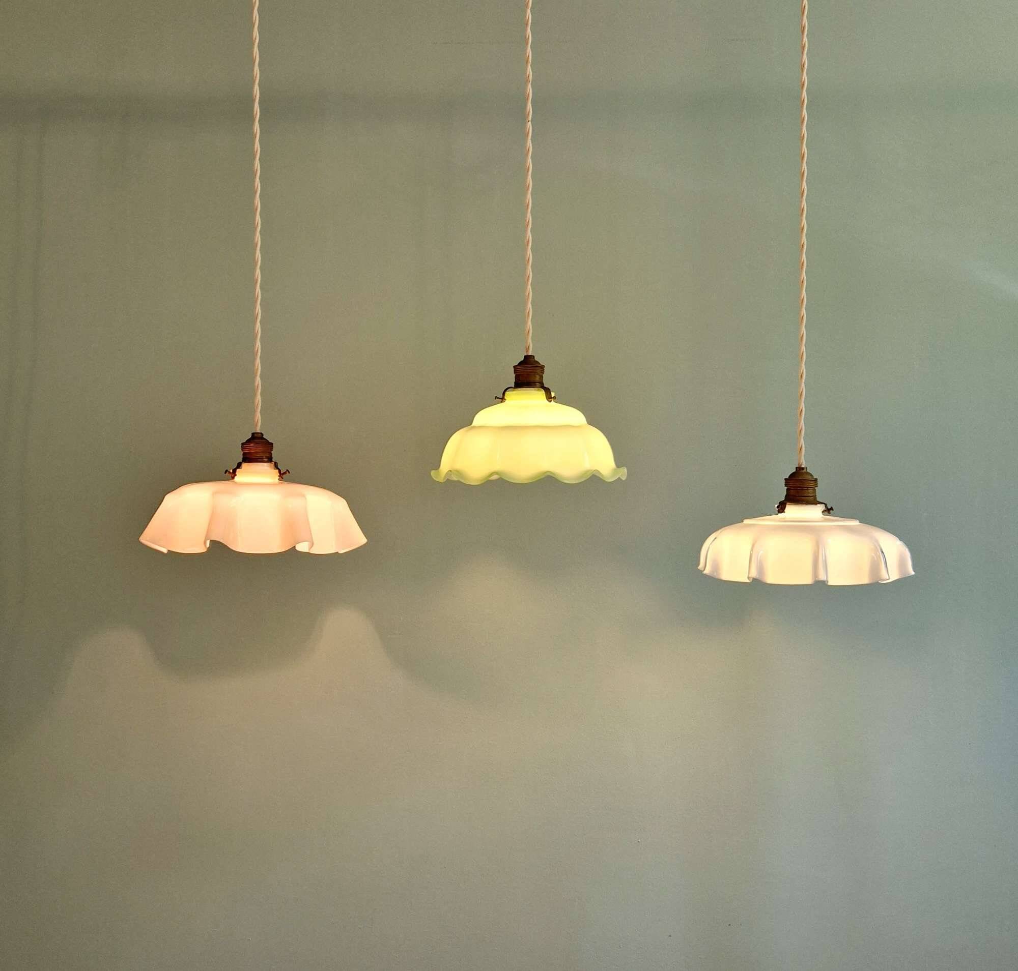 Trio of Art Deco pendant lights in scalloped opaline, 1920-30