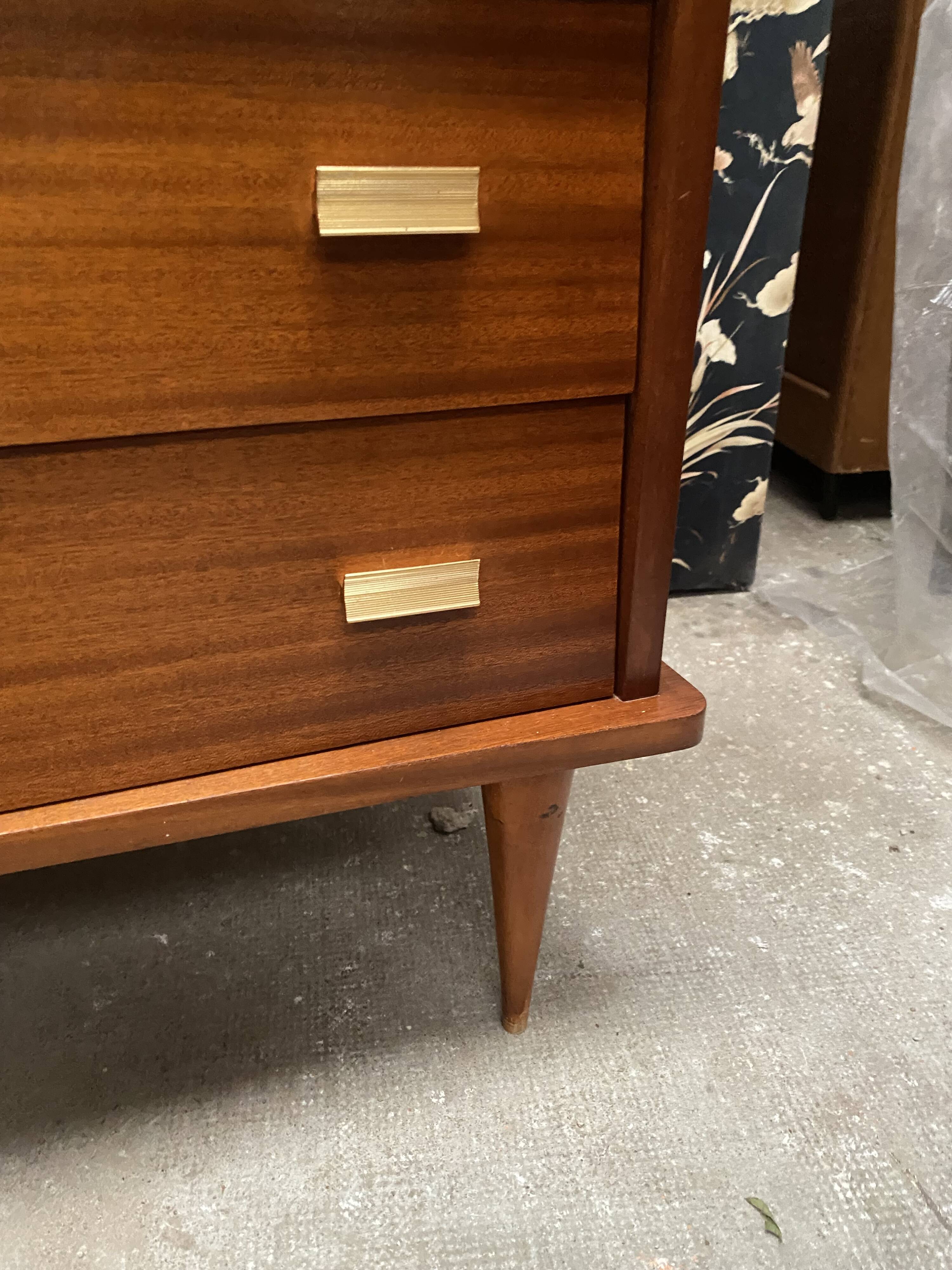 Vintage chest of drawers