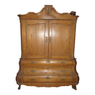 Old Dutch cabinet 19th in pine