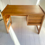 Small wooden desk (fir), 1970
