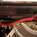 Typewriter Daro Erika