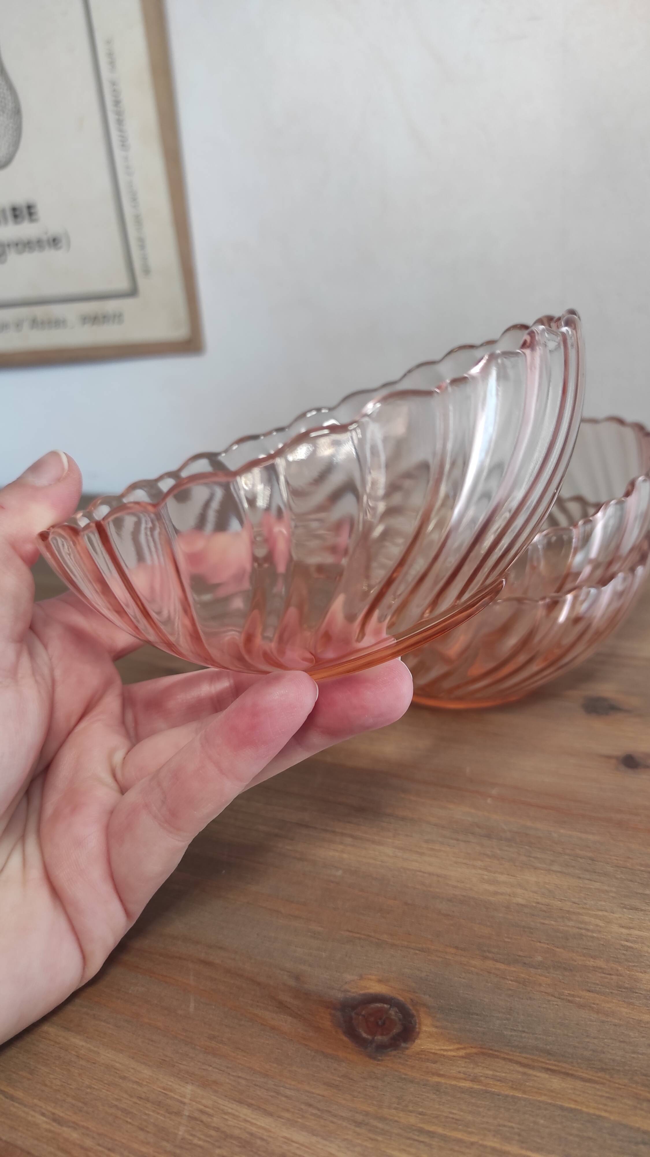Set of 3 vintage Rosaline bowls in translucent pink glass