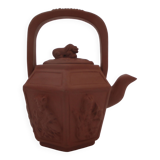 Yixing terracotta teapot signed