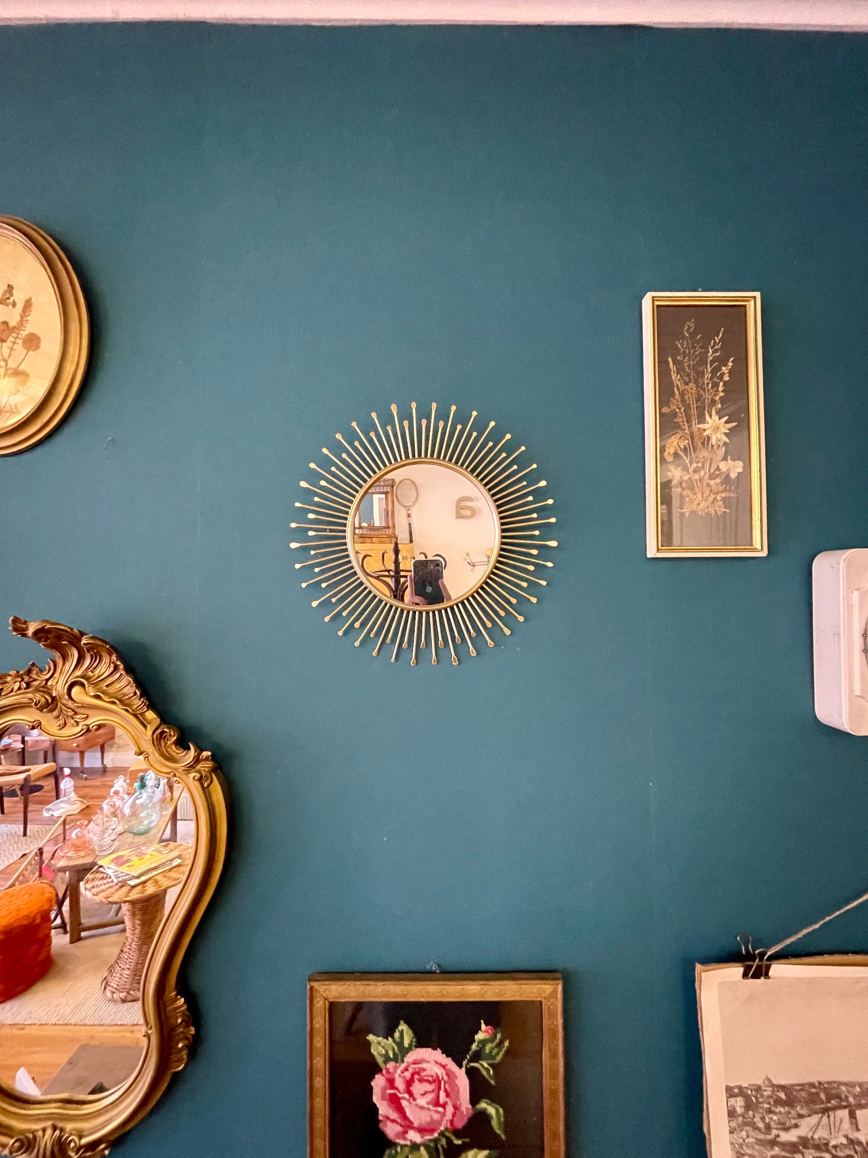 Metal sun mirror, 31 cm