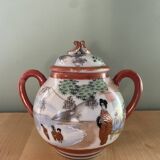 Service en porcelaine japonaise